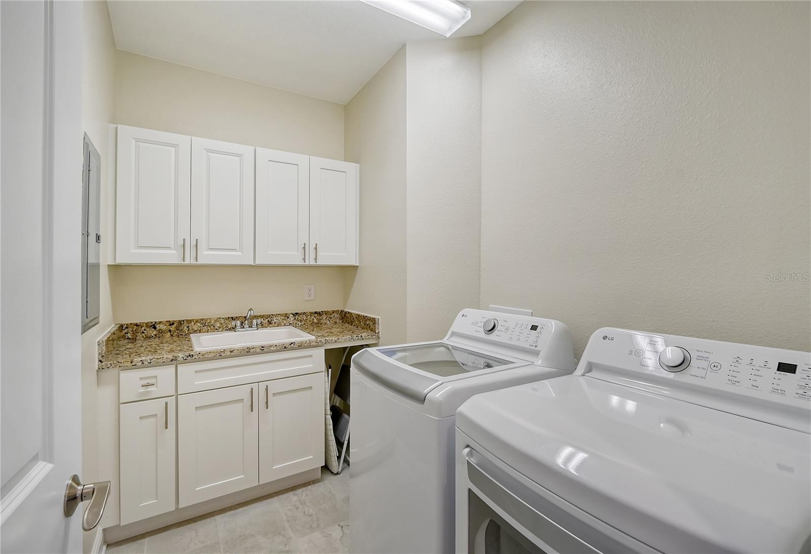 7930 34th Avenue W #102 Property Photo 32