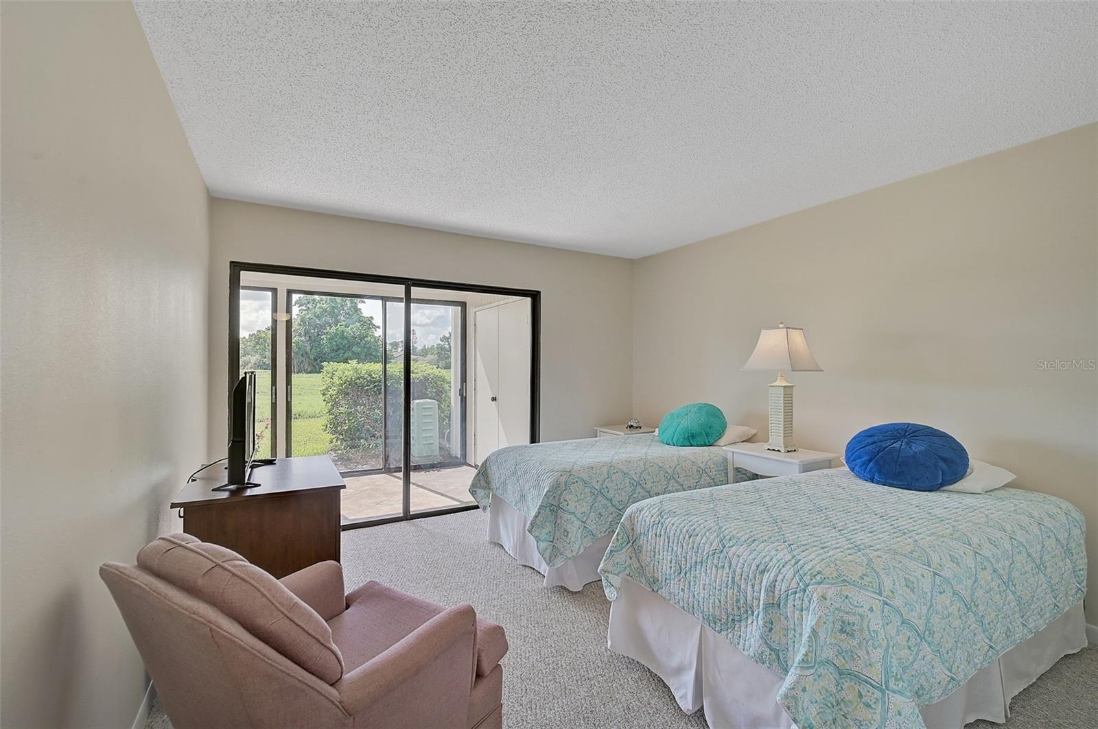 684 Bird Bay Dr W #132 Property Photo 11