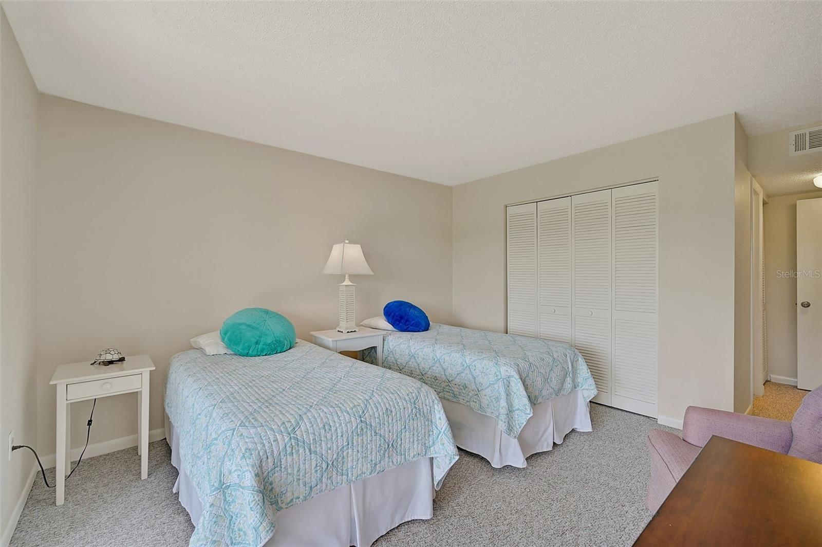684 Bird Bay Dr W #132 Property Photo 12