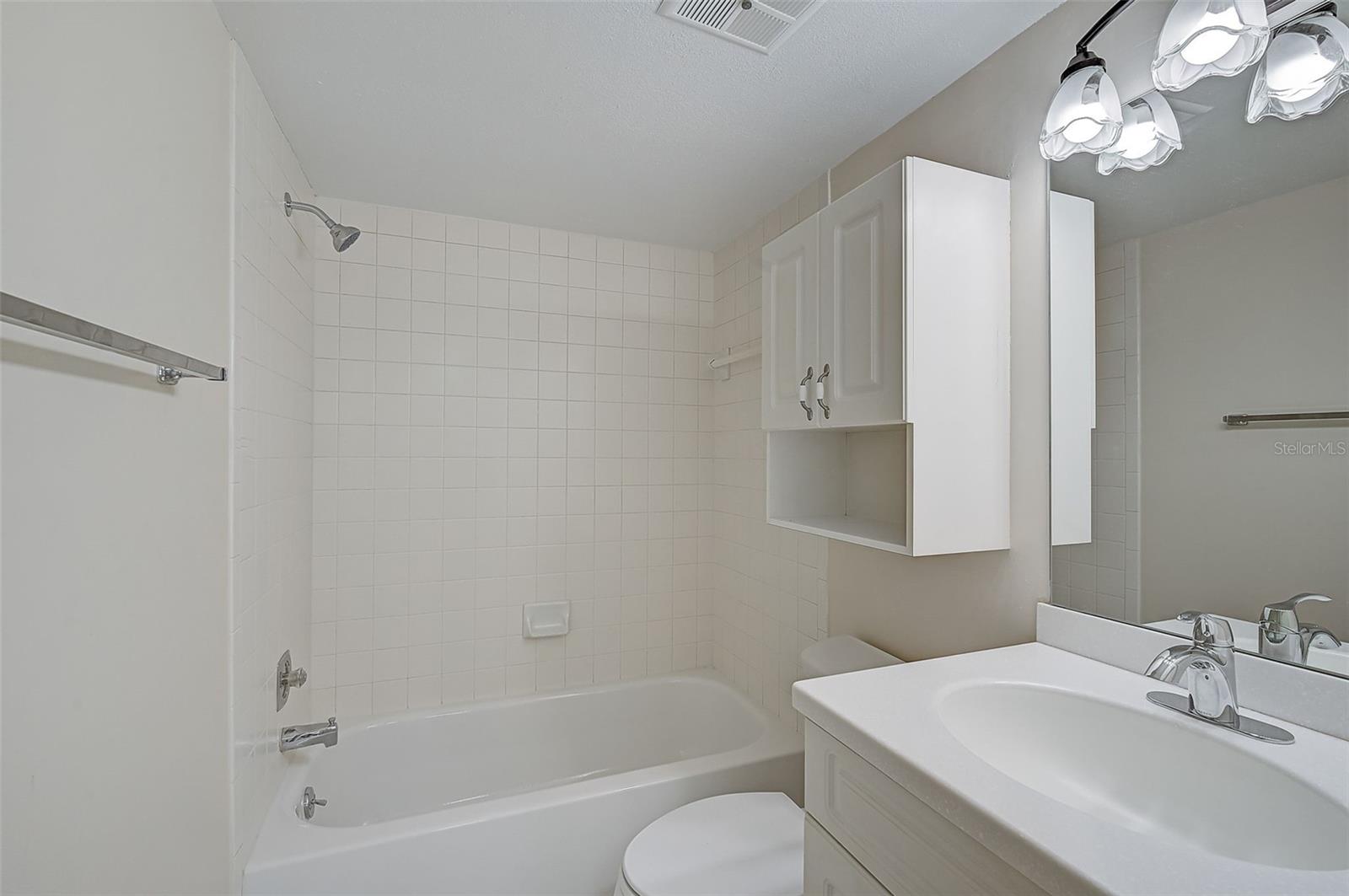 684 Bird Bay Dr W #132 Property Photo 13