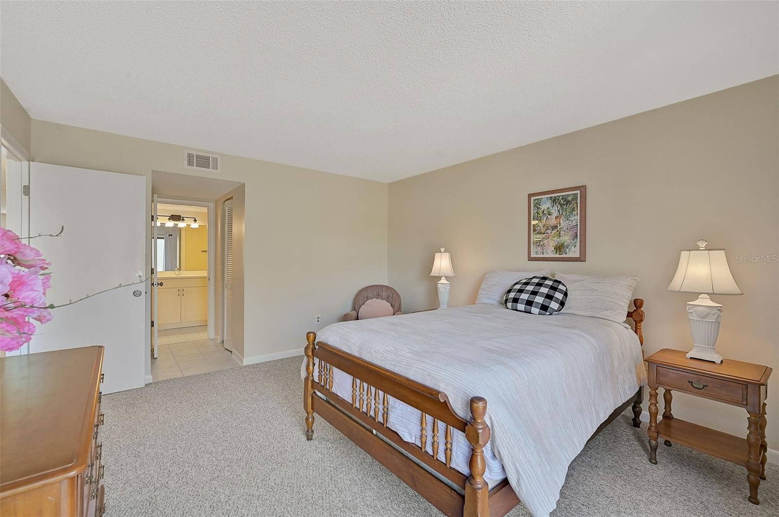 684 Bird Bay Dr W #132 Property Photo 15