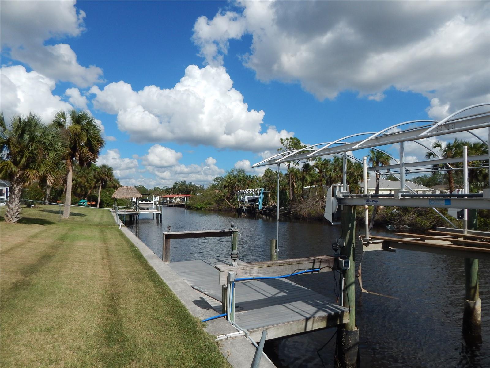 1292 Eppinger Dr Property Photo 11