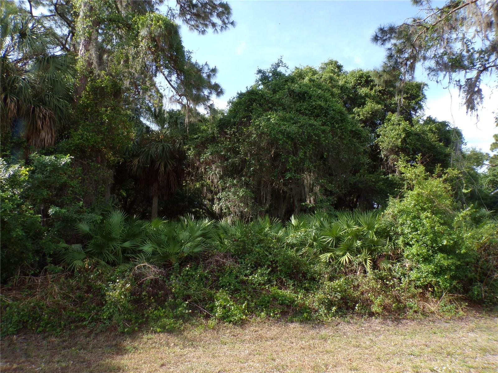 18057 Garvin Ave Property Photo 3