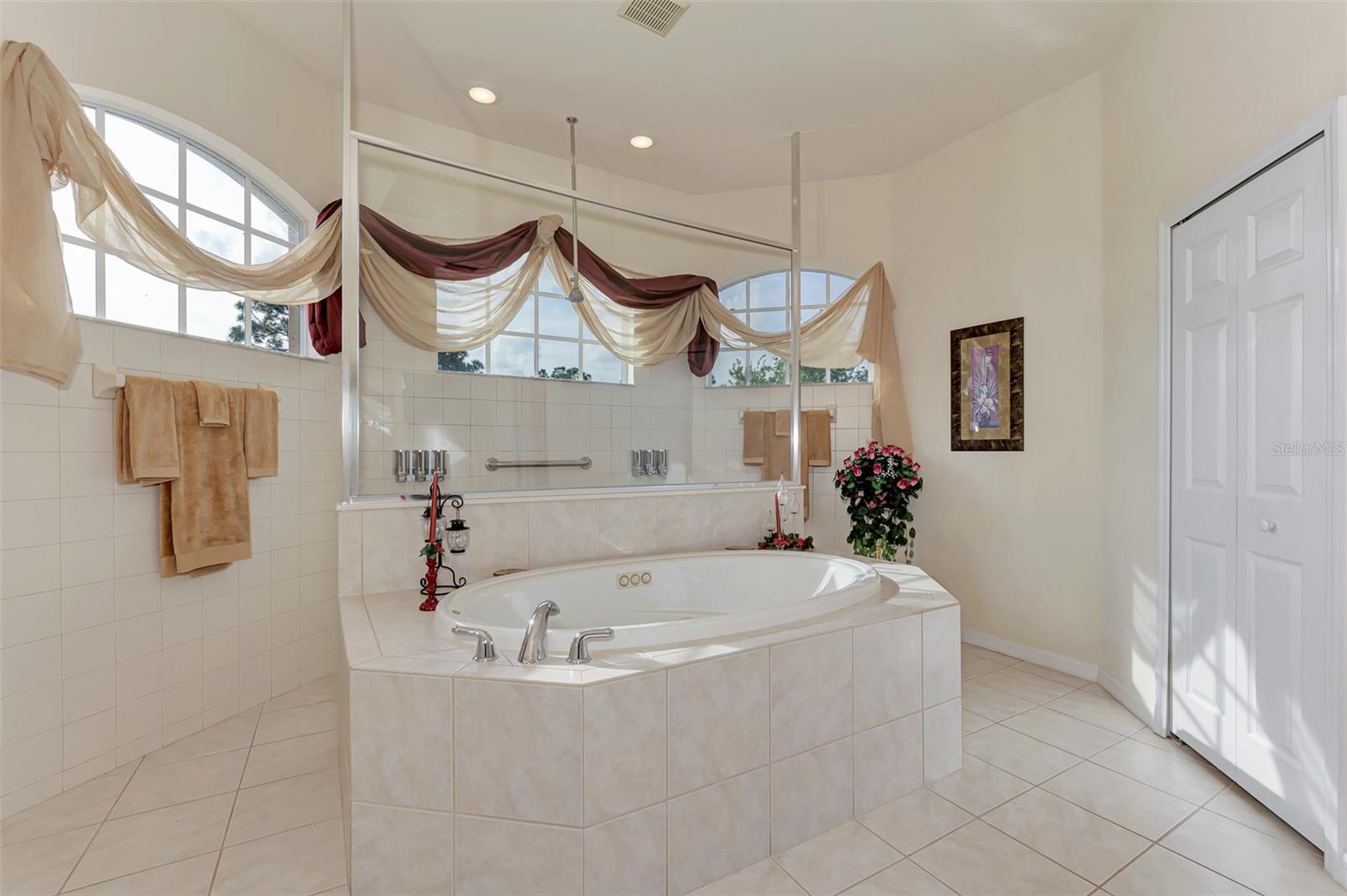 8430 Acorn Blvd Property Photo 35