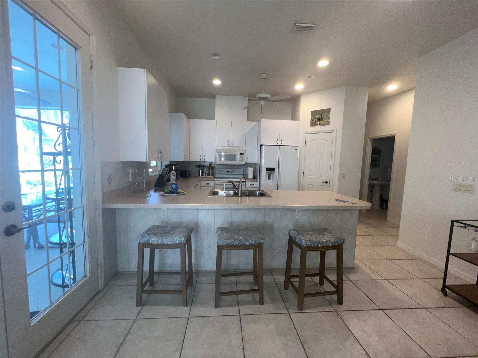 5011 Key Largo Dr Property Photo 14