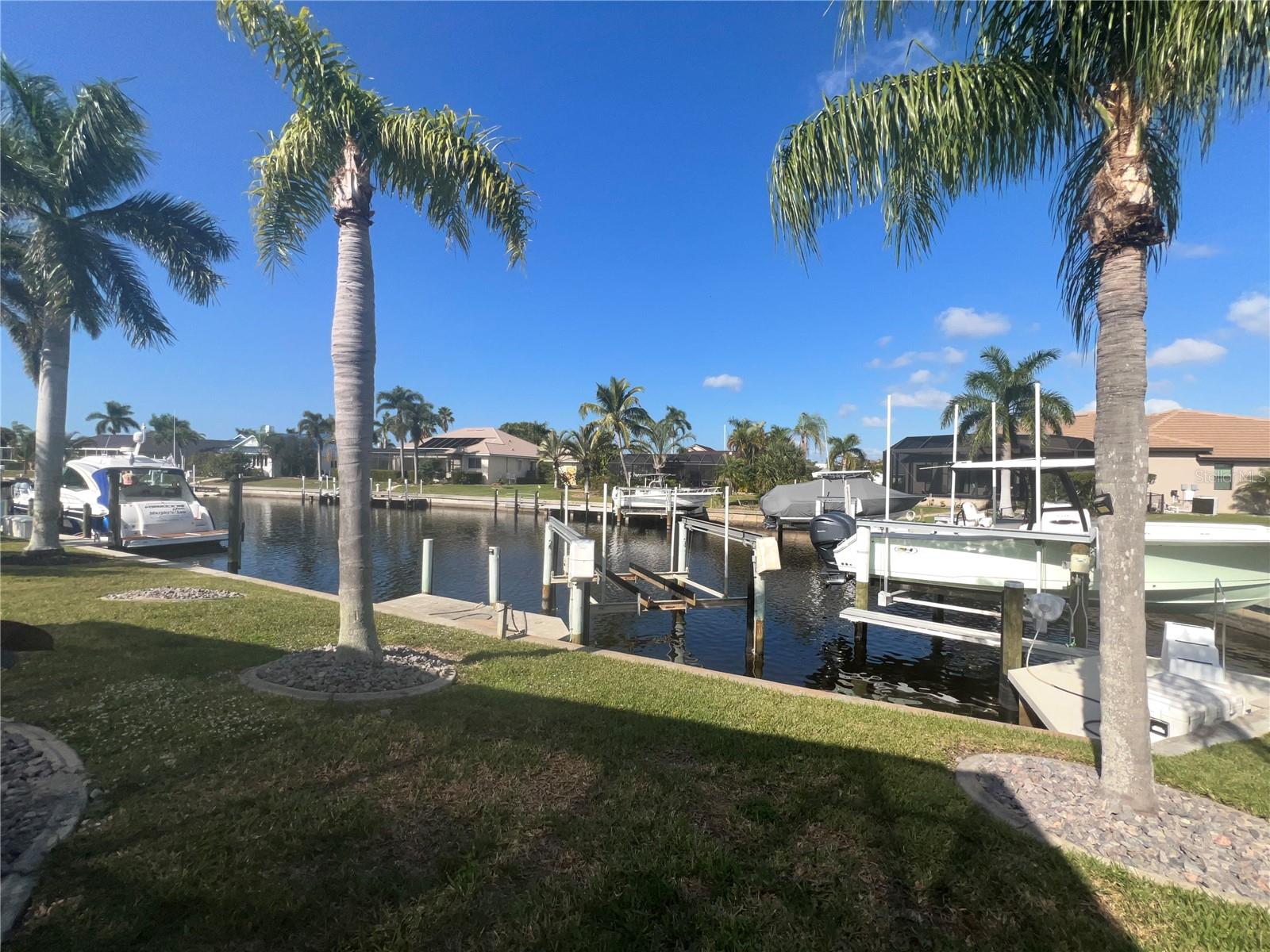 5011 Key Largo Dr Property Photo 50