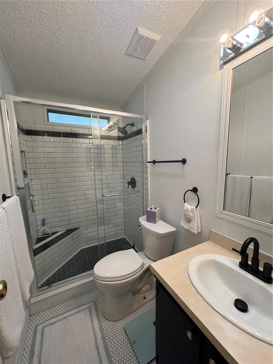 365 Lakewyn Ct Property Photo 19