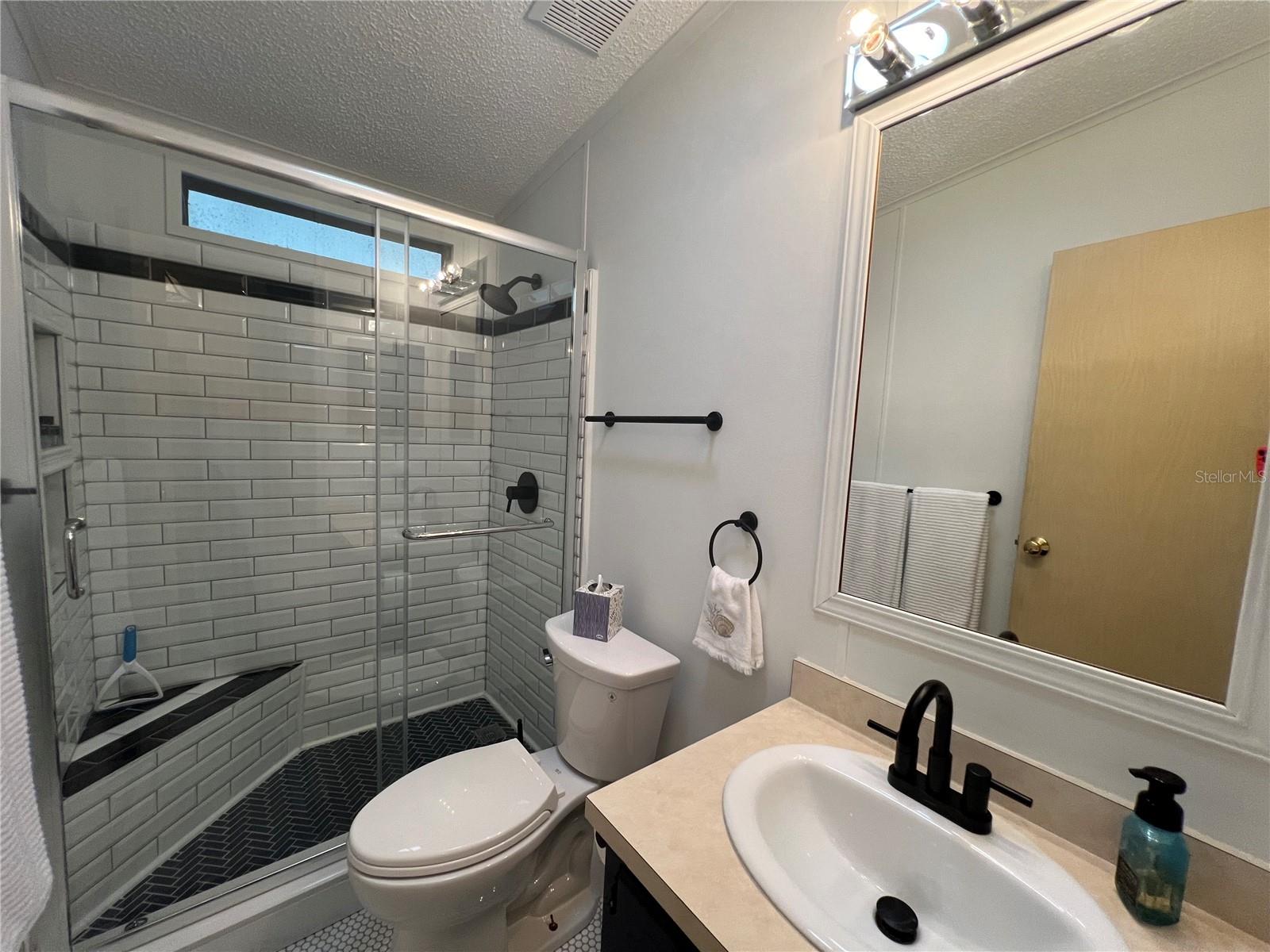 365 Lakewyn Ct Property Photo 21