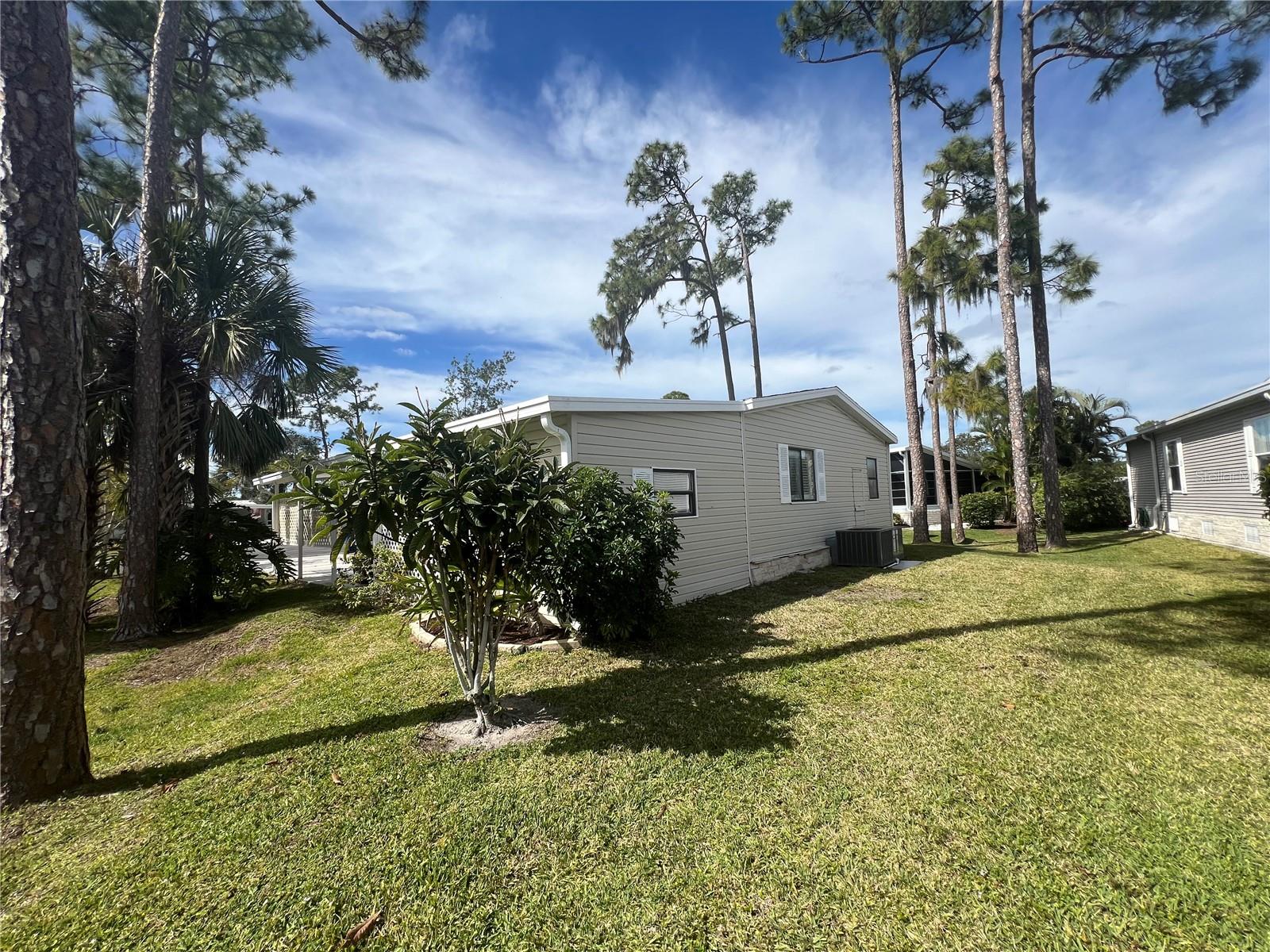 365 Lakewyn Ct Property Photo 27