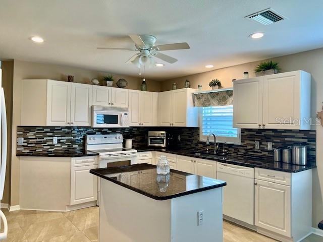 1010 Islamorada Blvd Property Photo 10