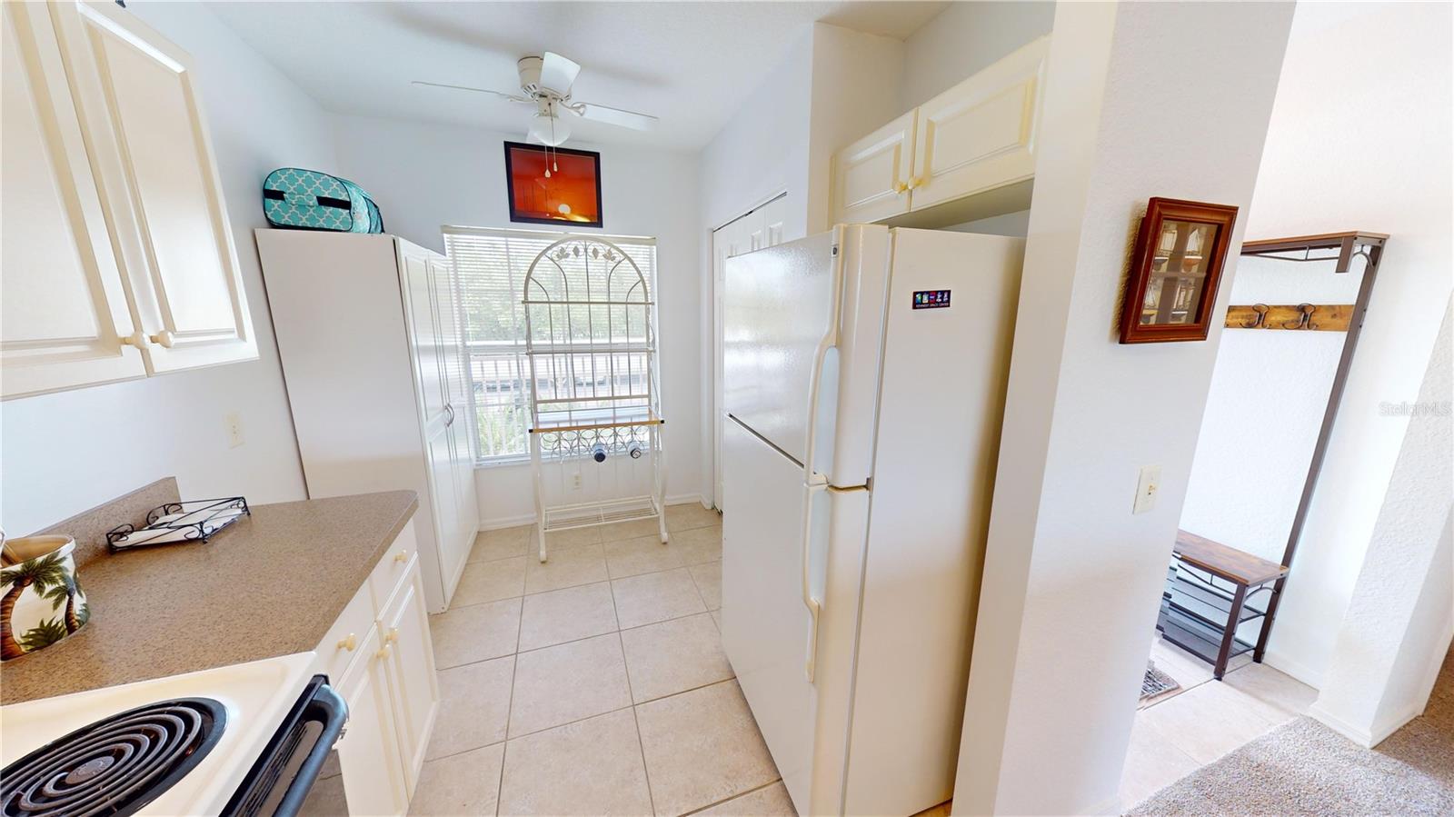2061 Willow Hammock Cir #202 Property Photo 9