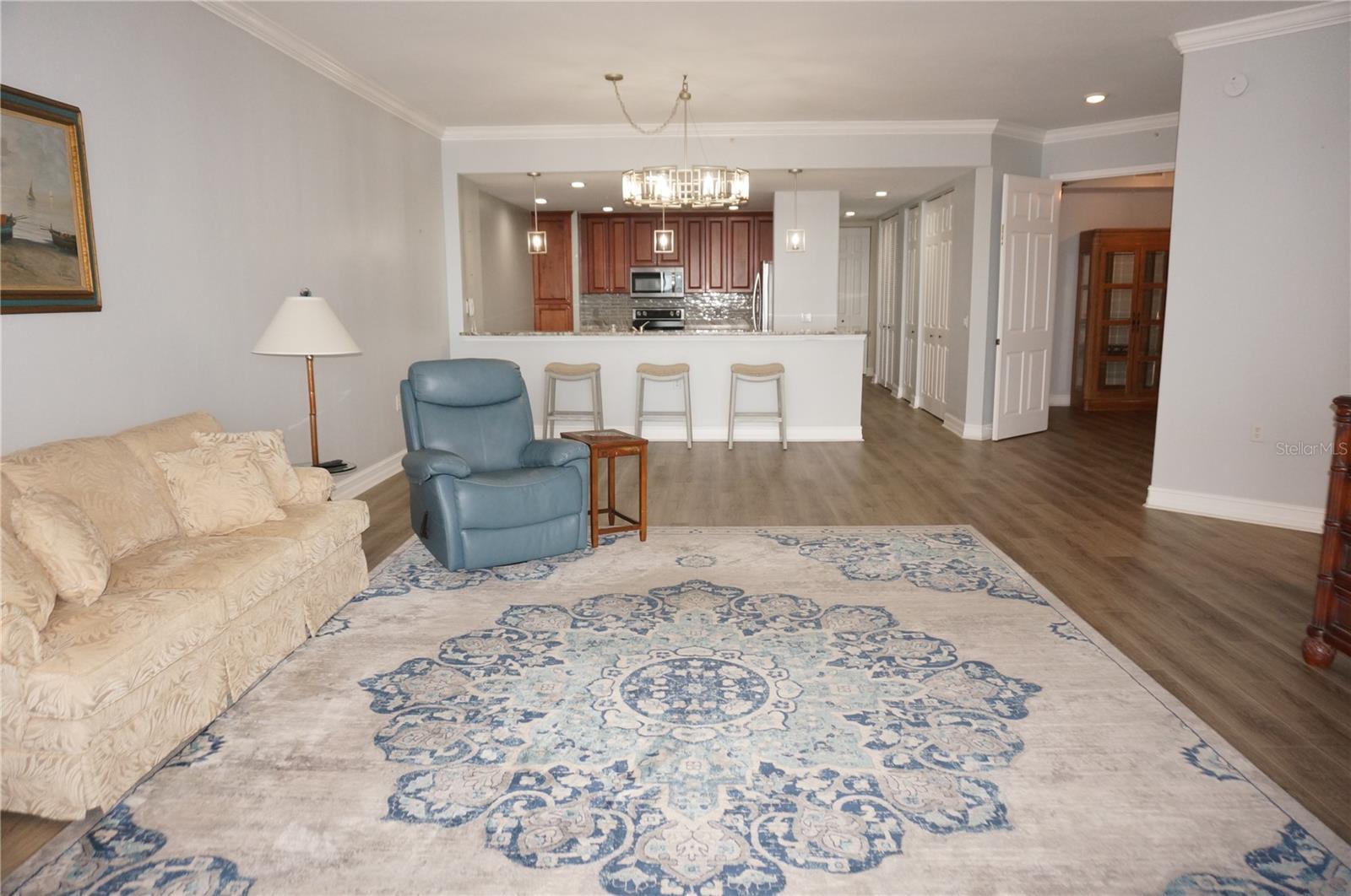 87 Vivante Blvd #8742 Property Photo 6