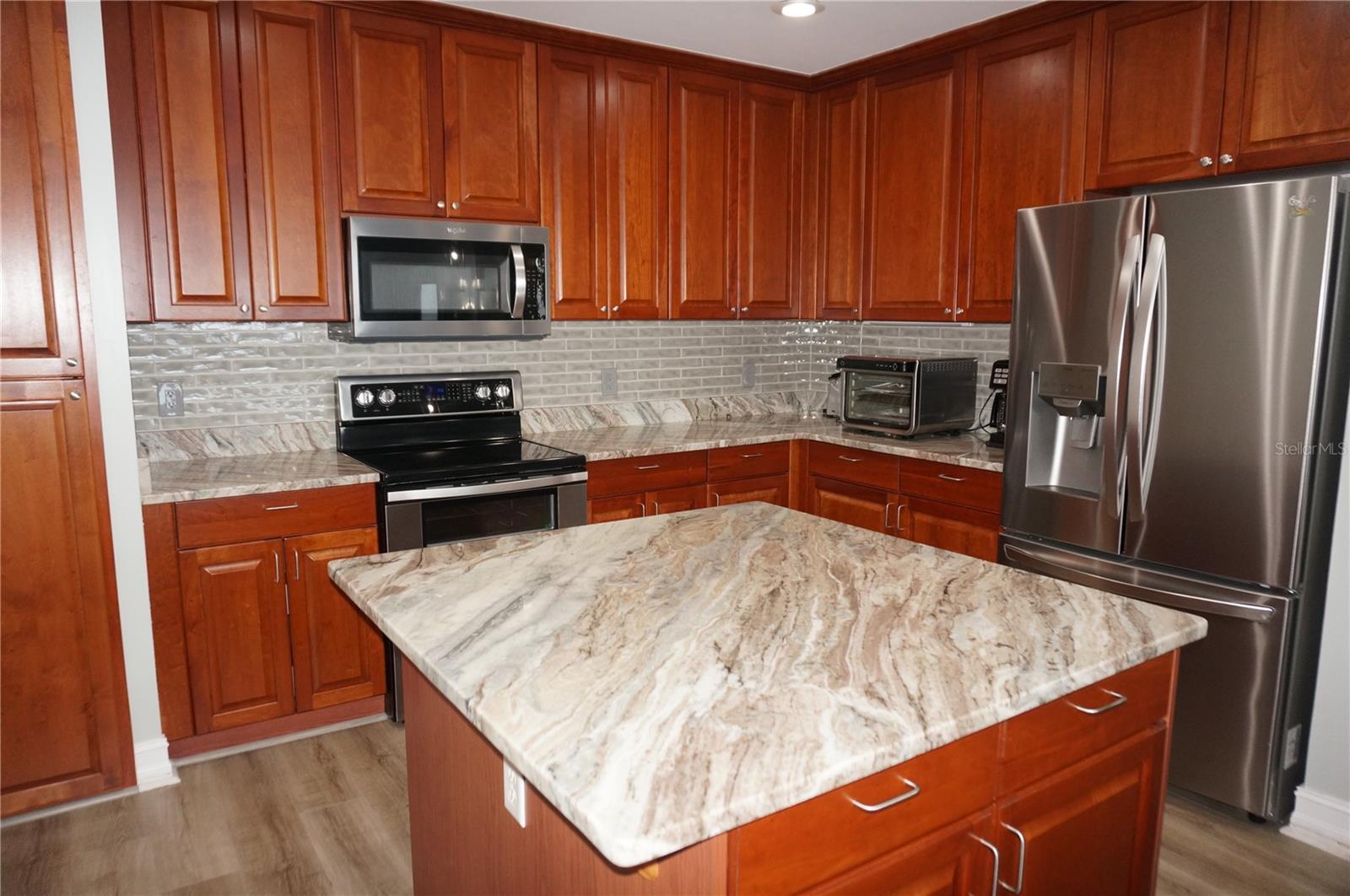 87 Vivante Blvd #8742 Property Photo 13
