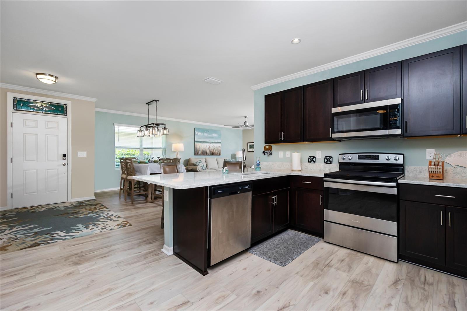 7049 Crystal Way Property Photo 15