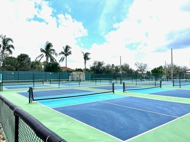2060 Matecumbe Key Rd #2104 Property Photo 41