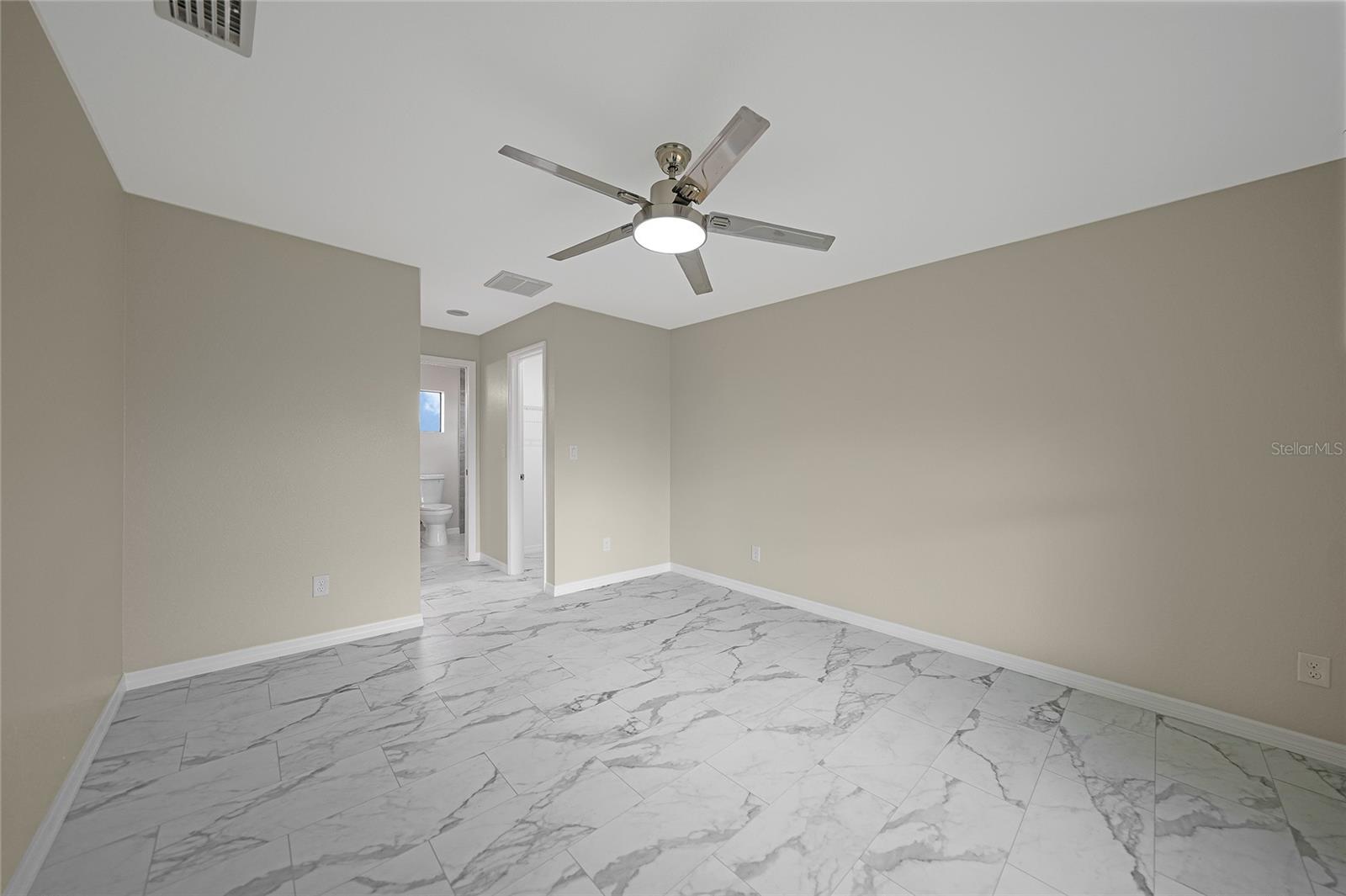 3420 Palm Dr Property Photo 16