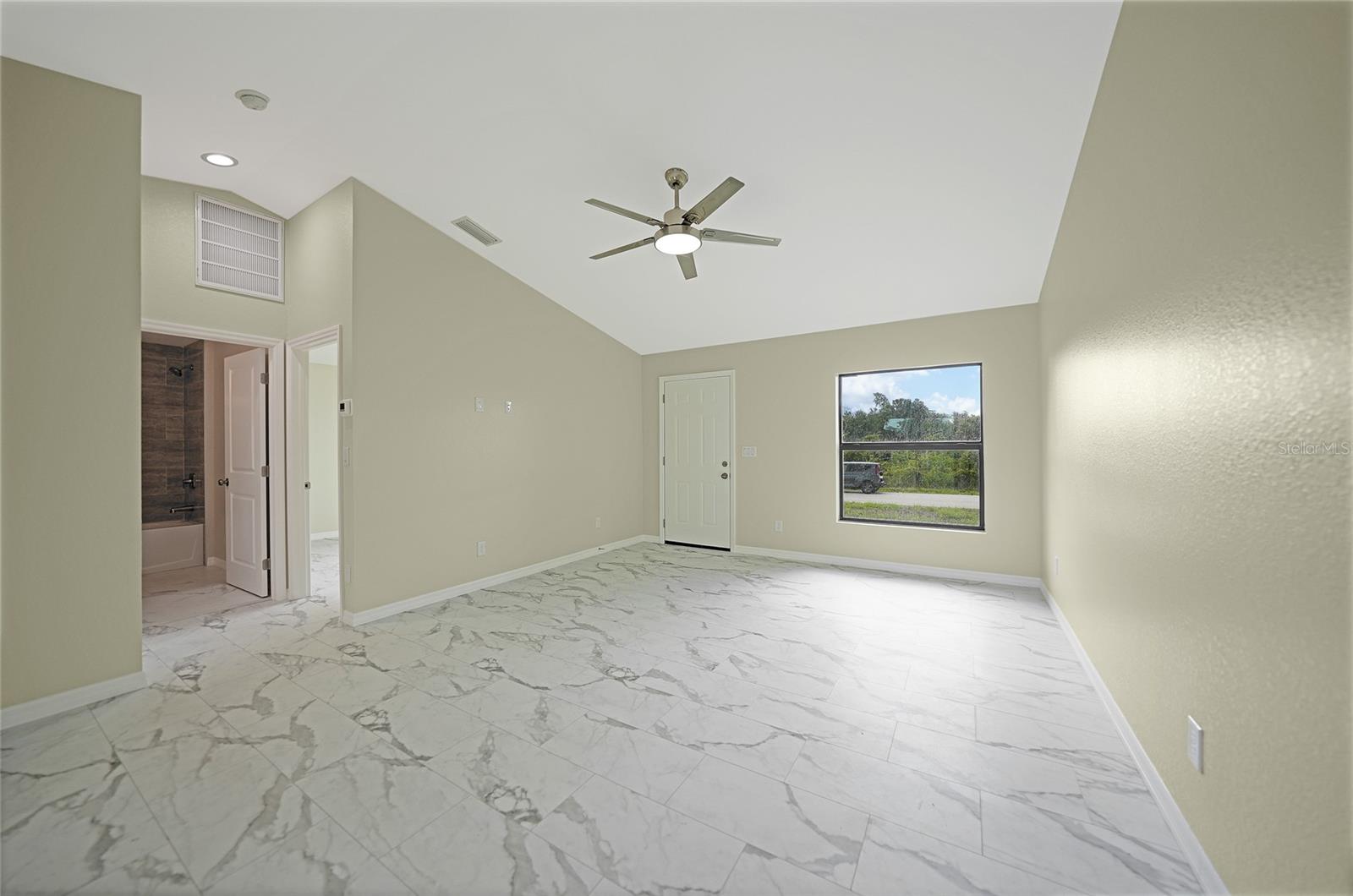 3414 Palm Dr Property Photo 11