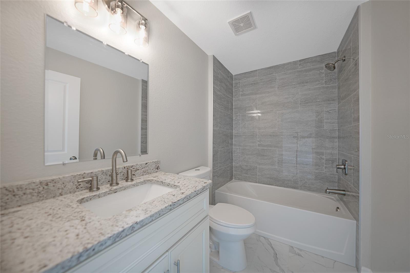 3414 Palm Dr Property Photo 23