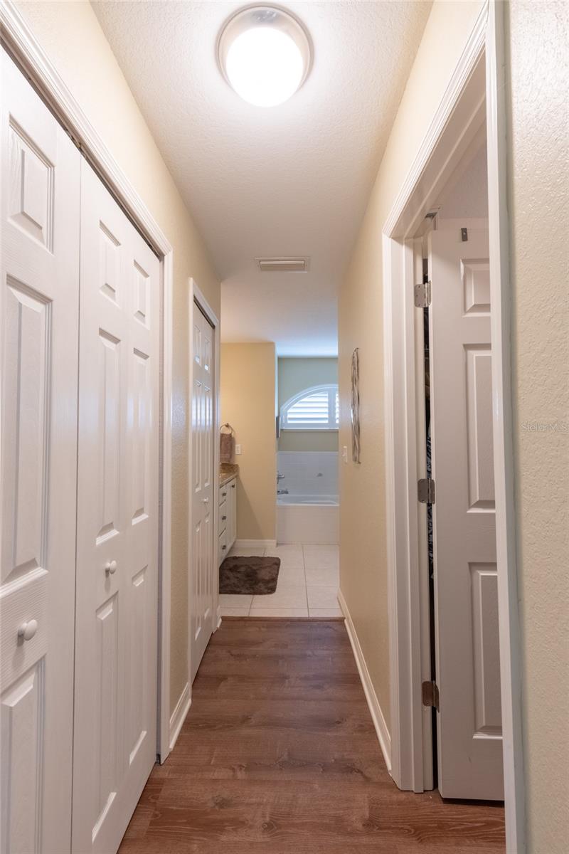 100 Captiva Ct Ne Property Photo 22