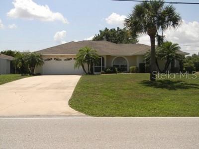 18371 Edgewater Dr Property Photo 2