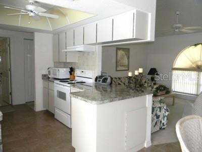 18371 Edgewater Dr Property Photo 6
