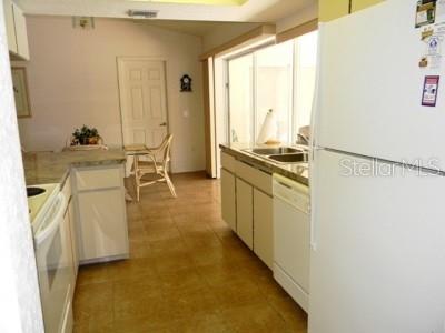 18371 Edgewater Dr Property Photo 8