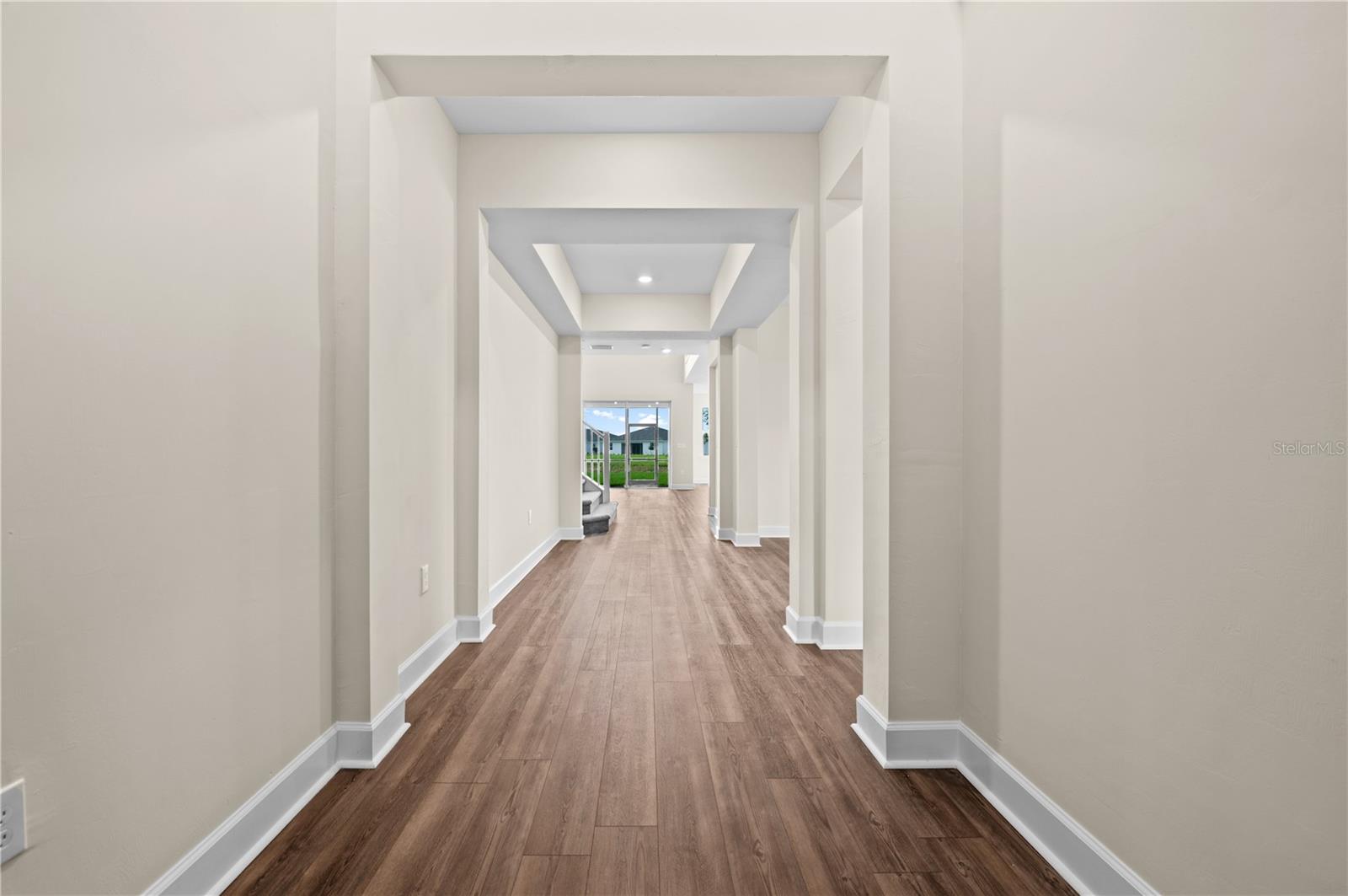 42548 Little Ridge Rd Property Photo 2