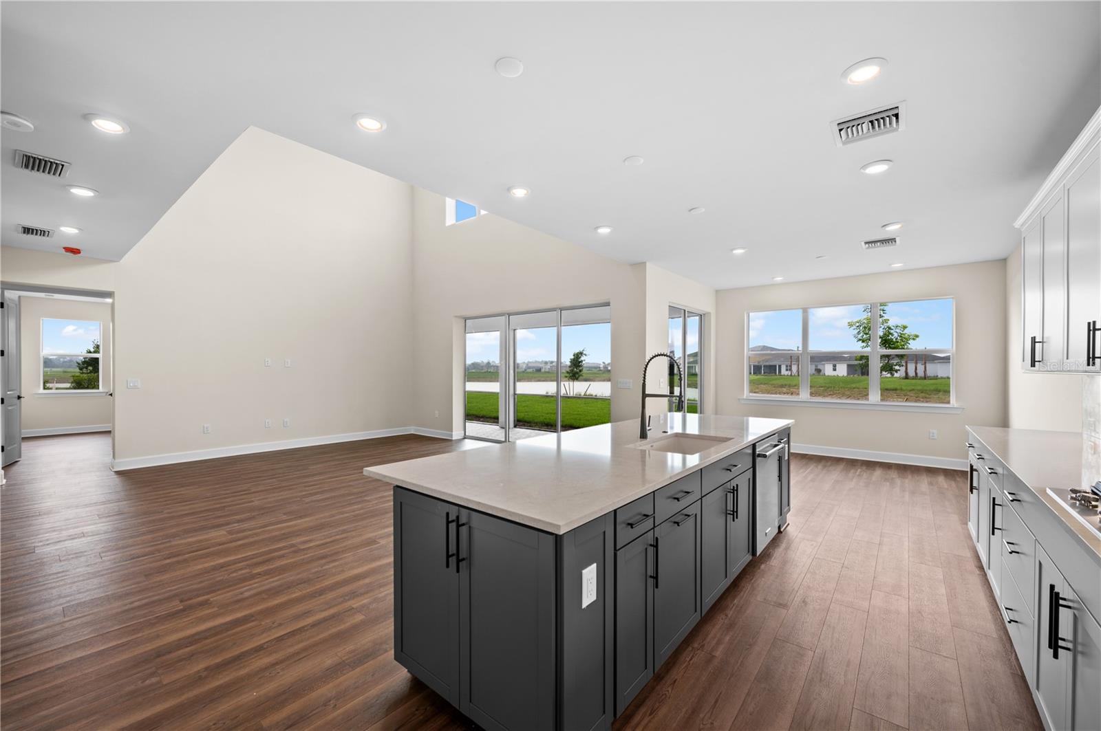 42548 Little Ridge Rd Property Photo 16