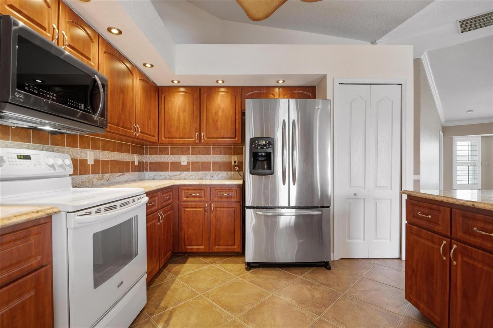 5149 Latham Ter Property Photo 21