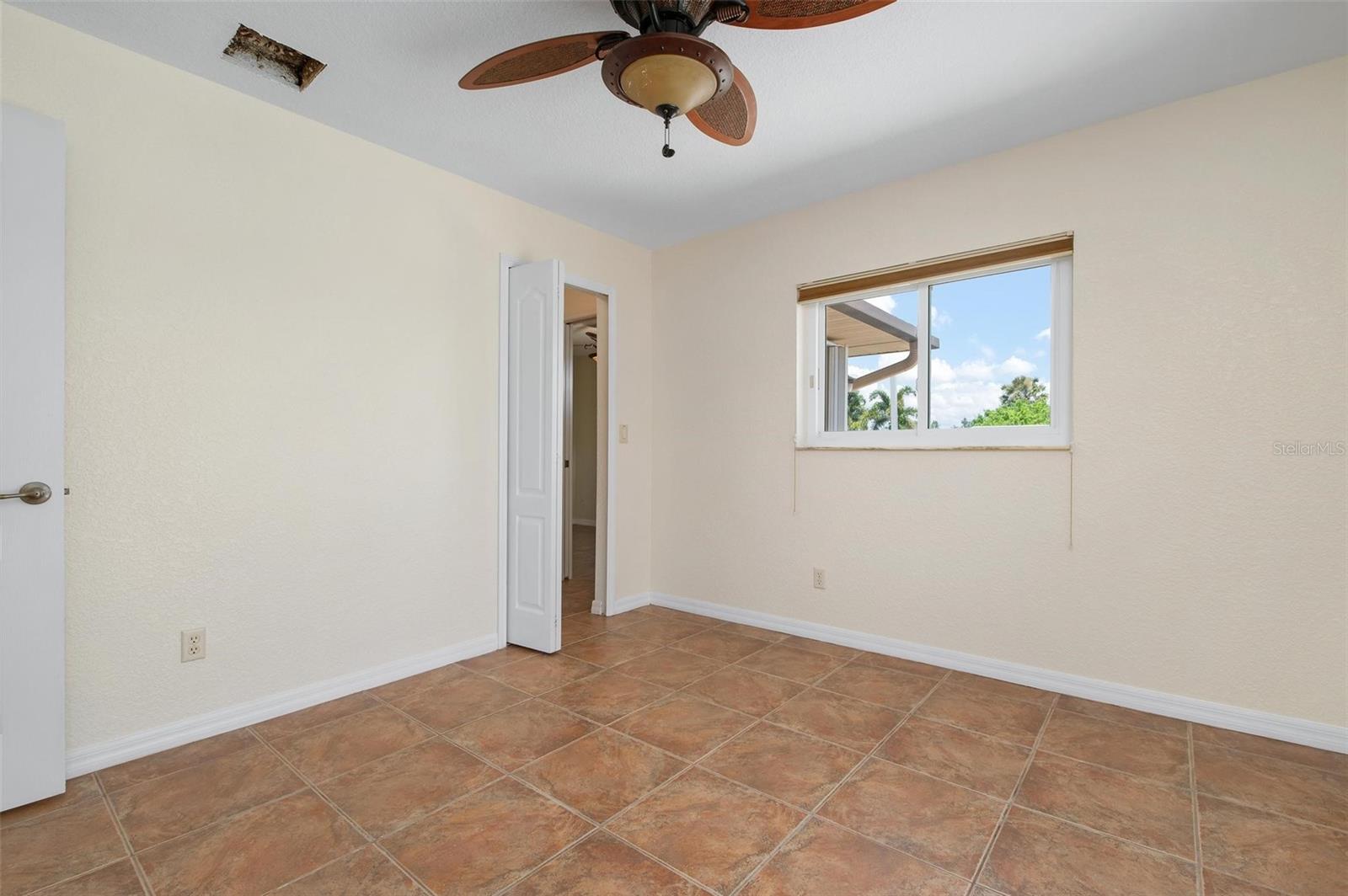 5149 Latham Ter Property Photo 38