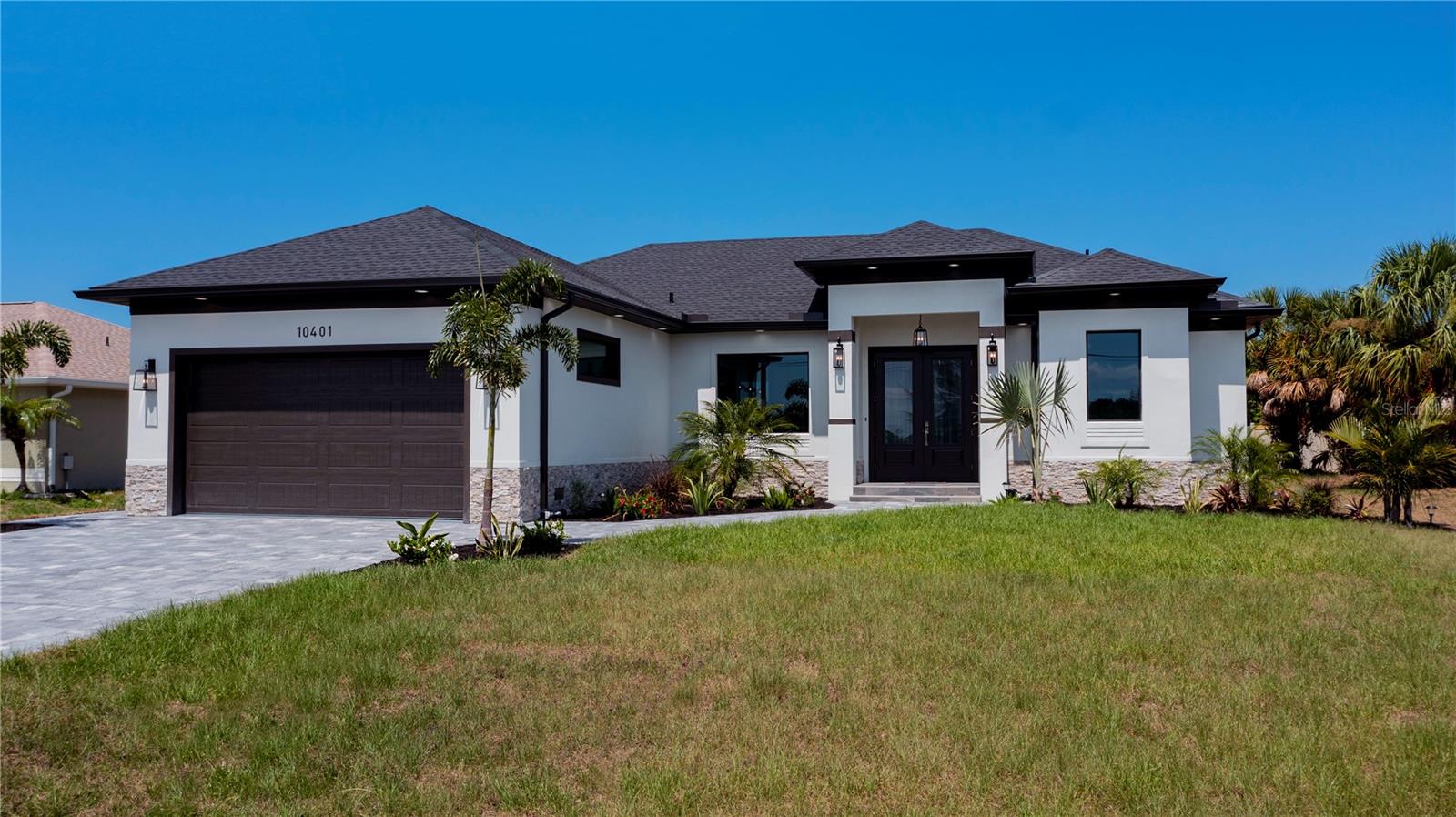 10401 Sunday Dr Property Photo 1