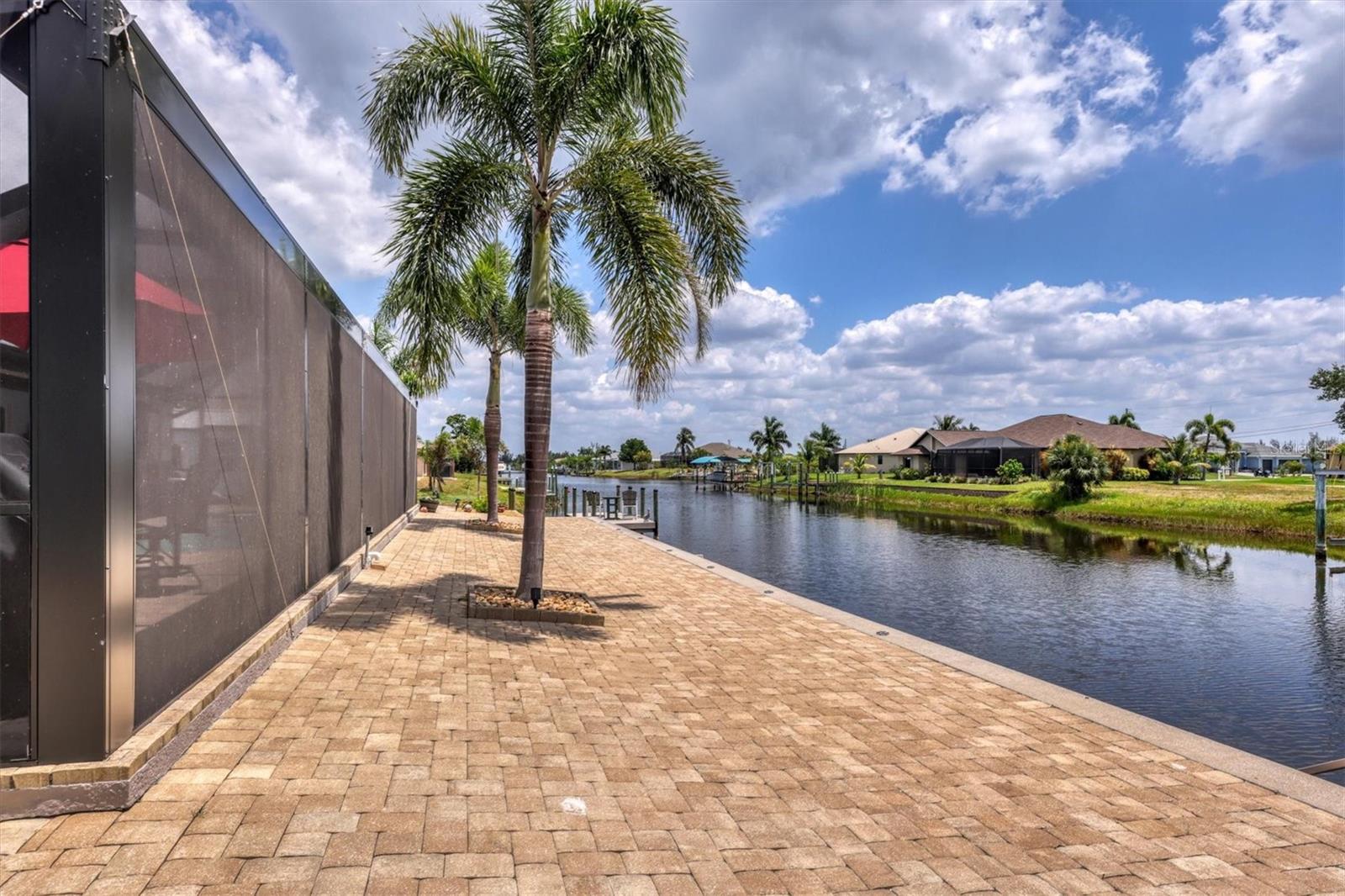 15704 Lakeland Cir Property Photo 47