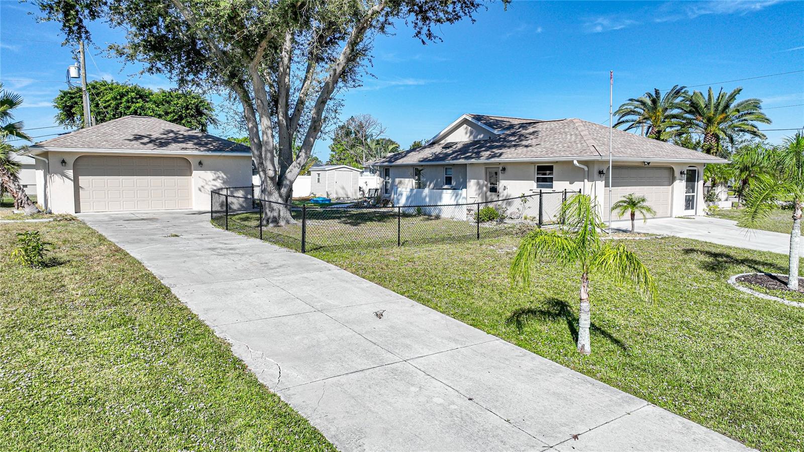 7469 Forkland St Property Photo 2
