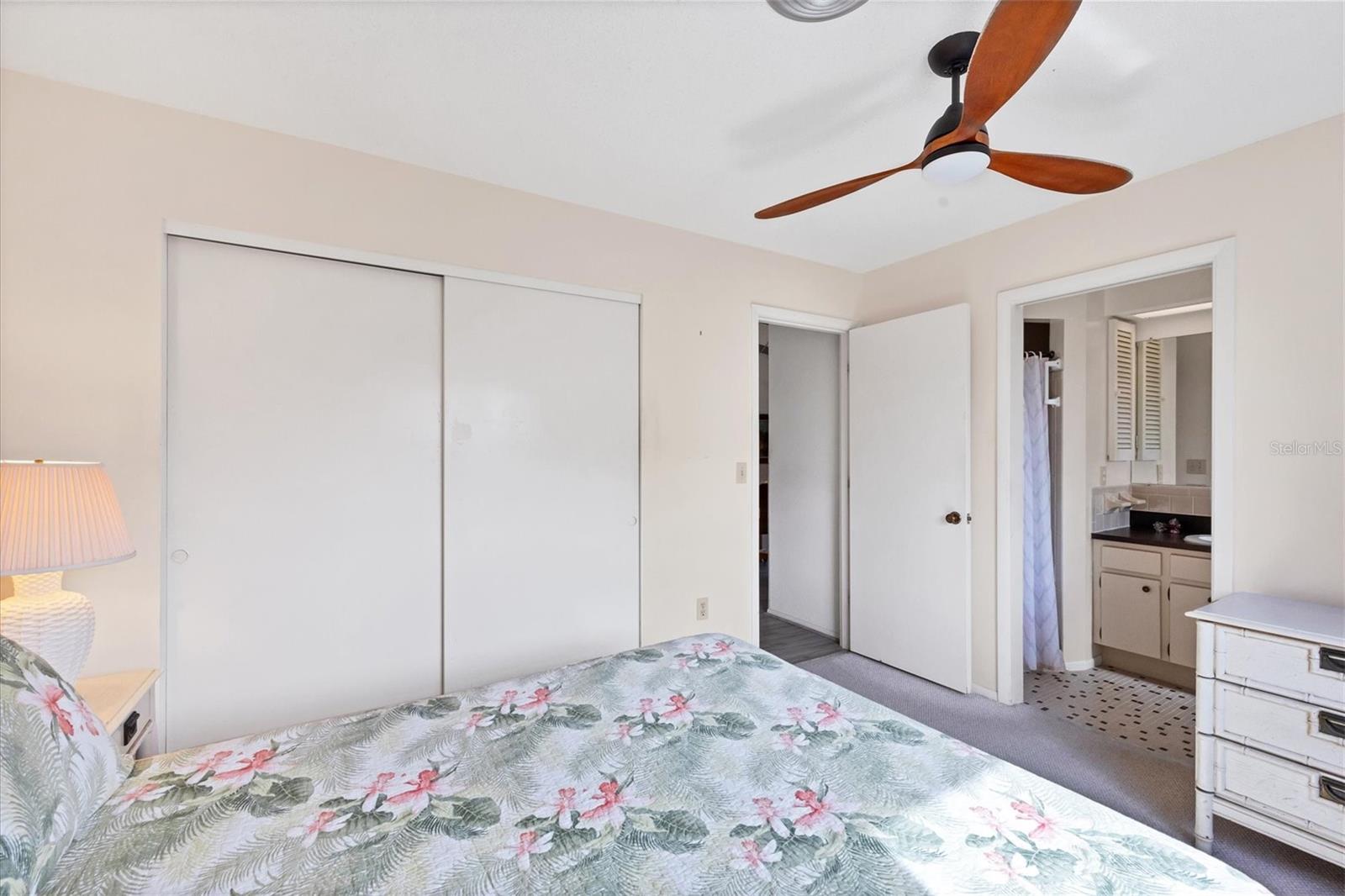 2076 Michigan Ave Property Photo 22