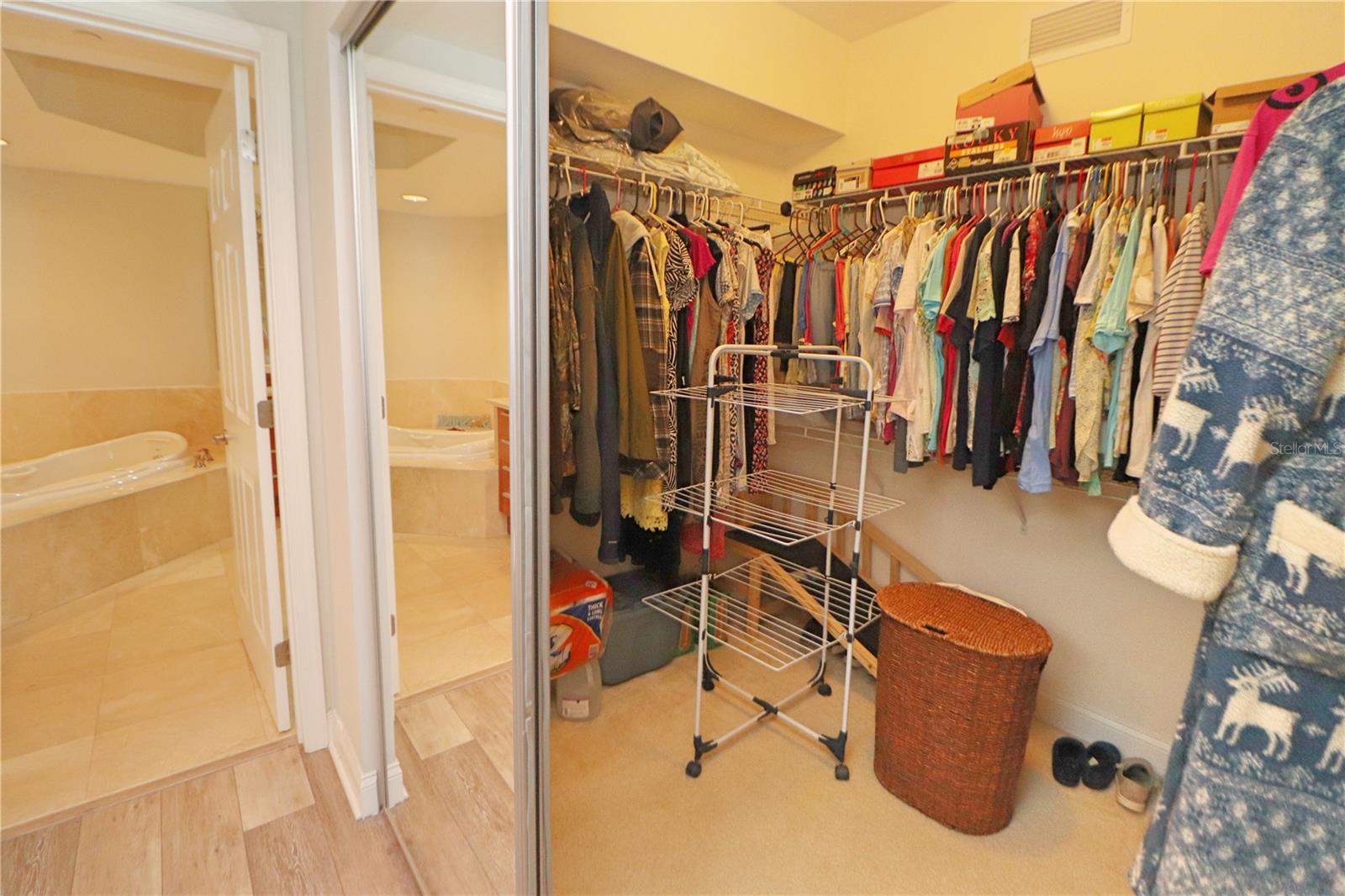 231 Riverside Dr #1106-1 Property Photo 19