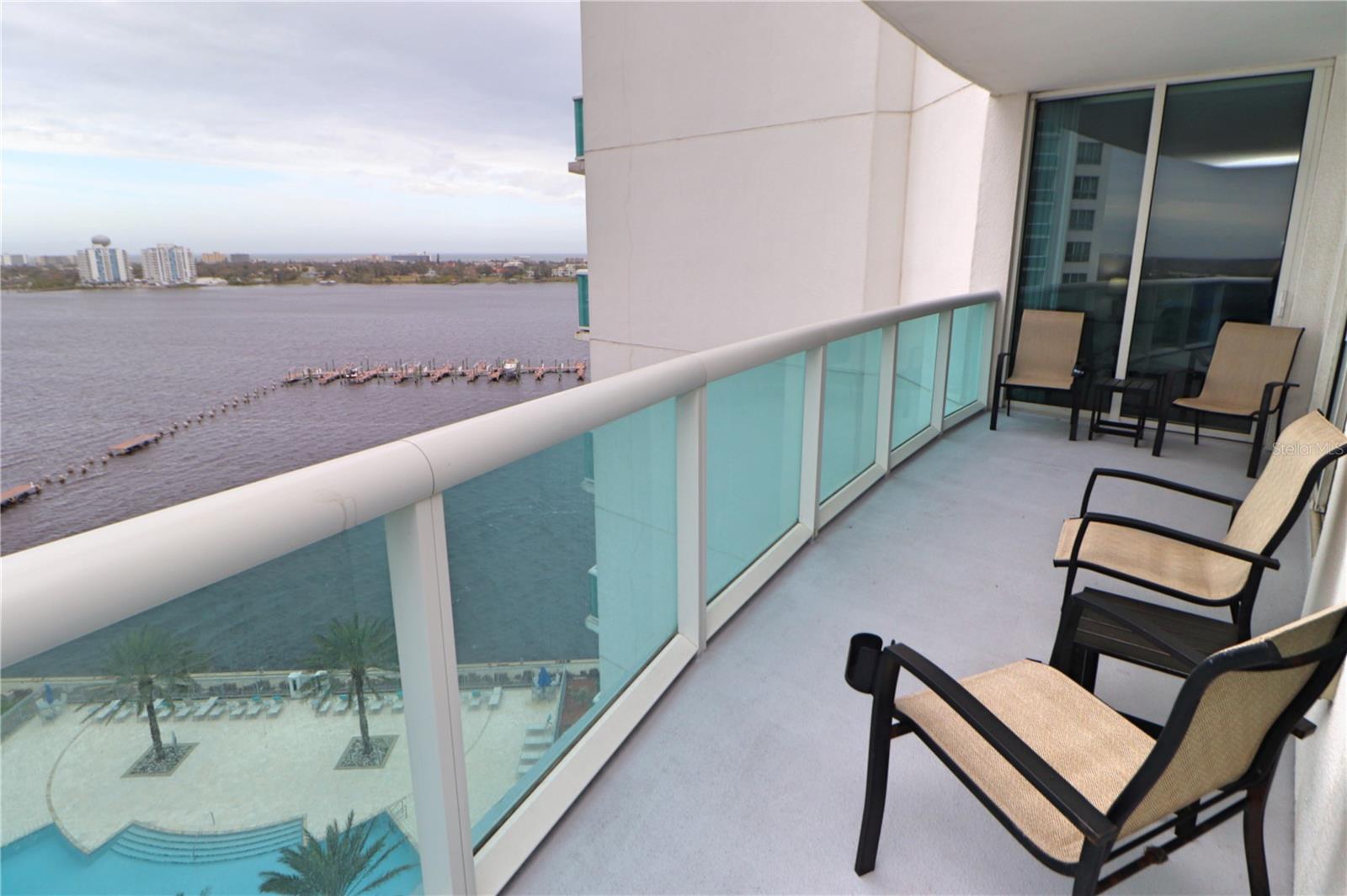 231 Riverside Dr #1106-1 Property Photo 24