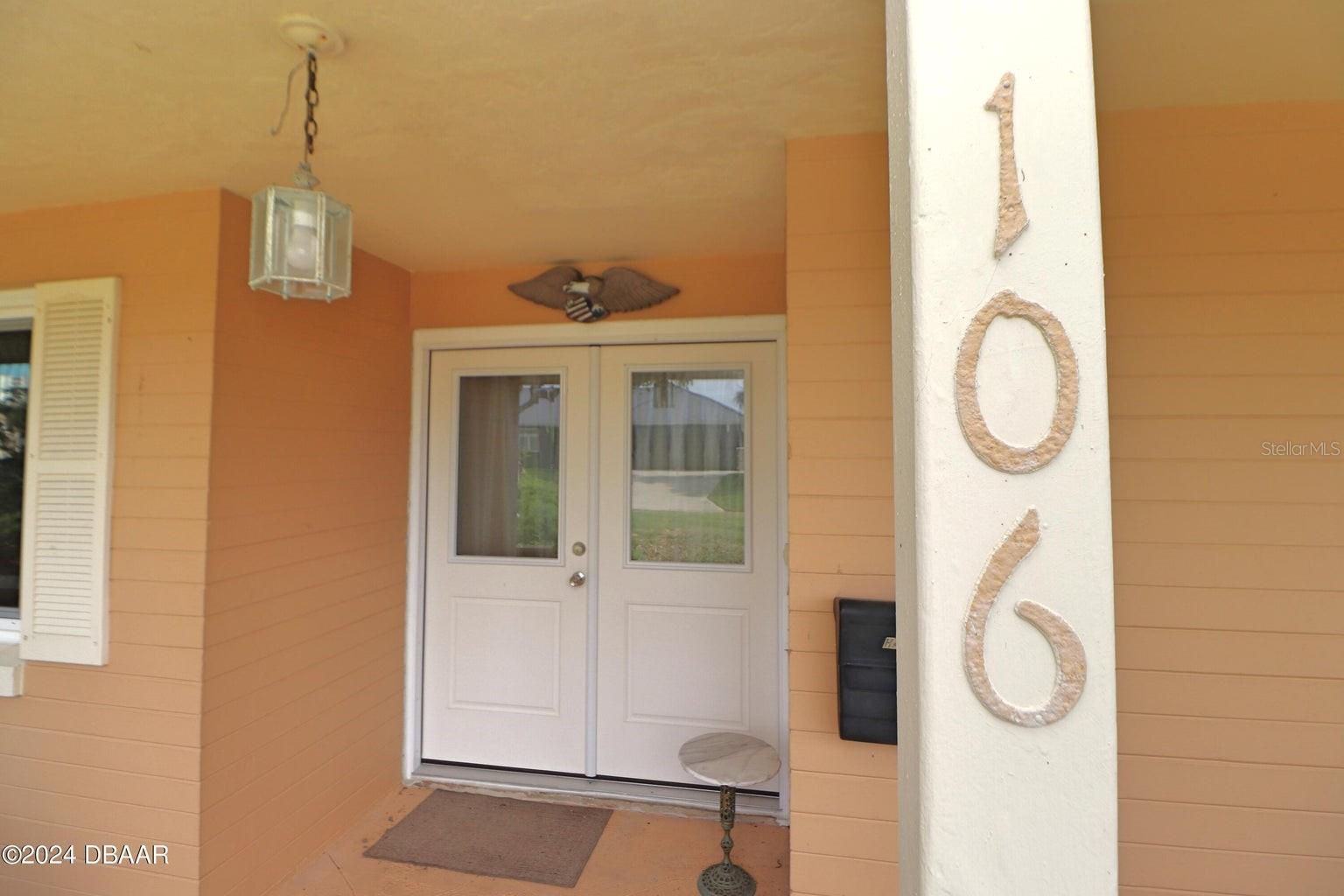106 Banyan Dr Property Photo 2