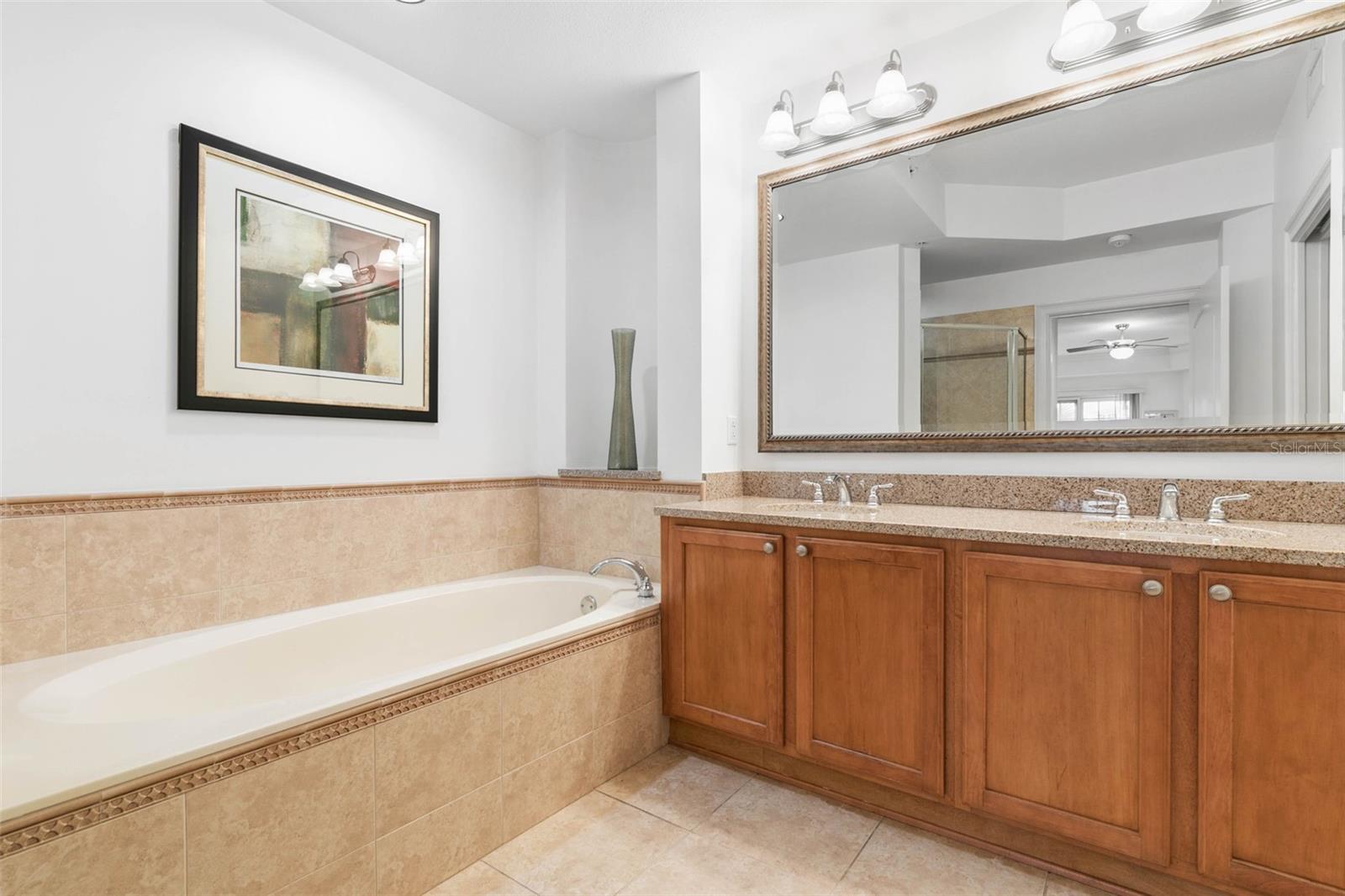 102 Yacht Harbor Dr #273 Property Photo 30