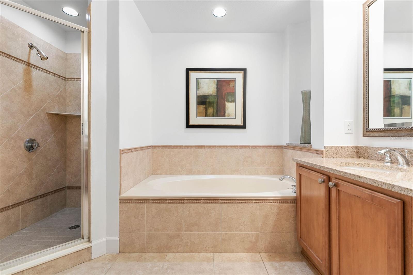 102 Yacht Harbor Dr #273 Property Photo 31