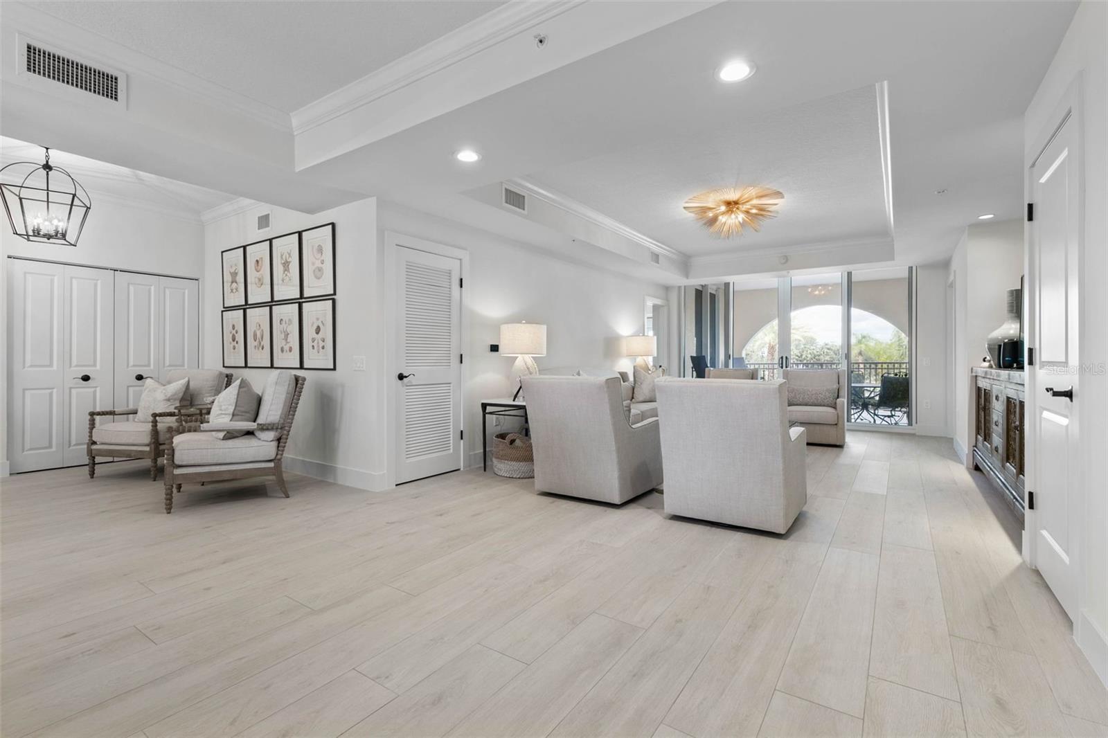 102 Yacht Harbor Dr #270 Property Photo 5