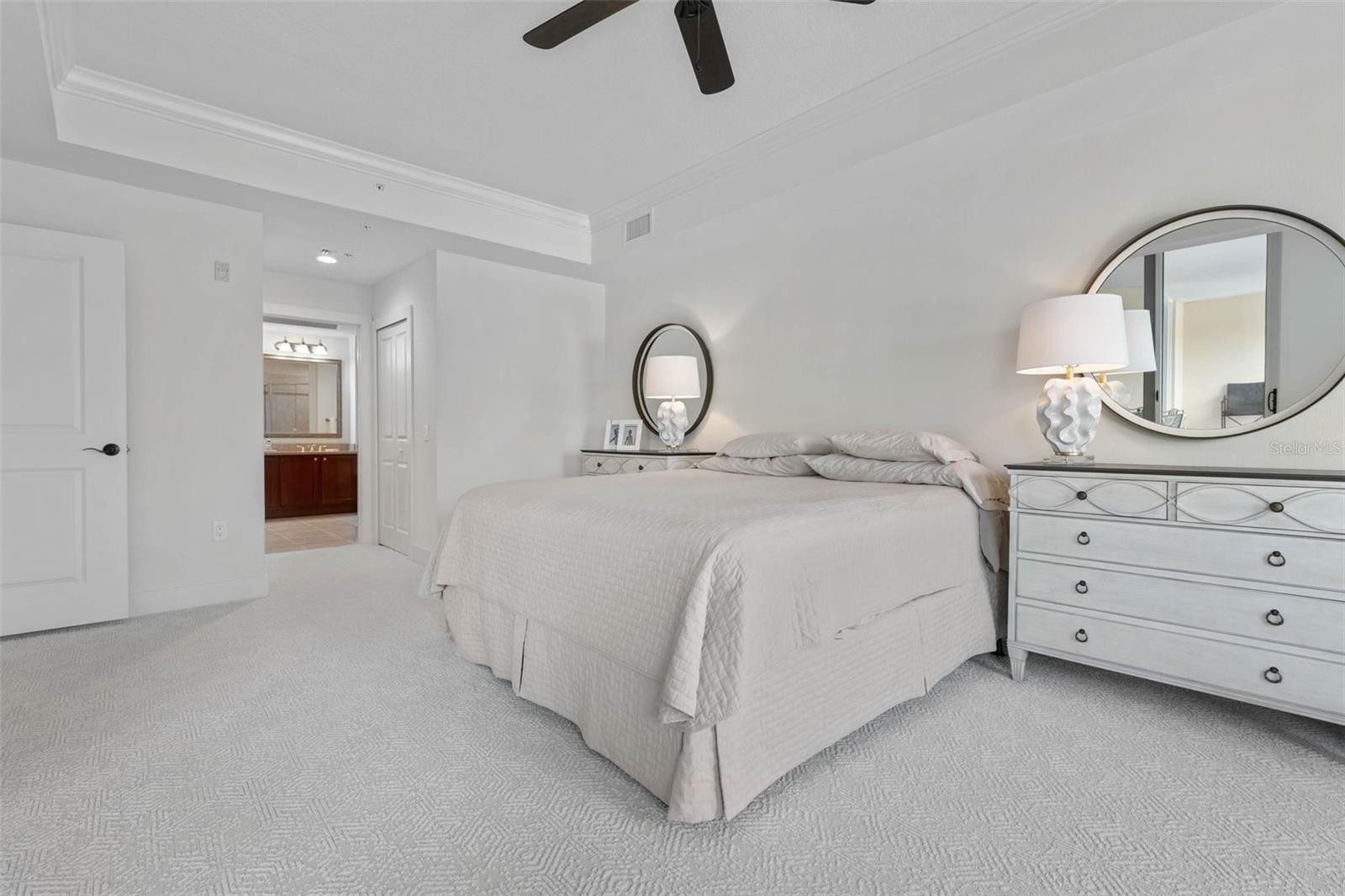 102 Yacht Harbor Dr #270 Property Photo 28