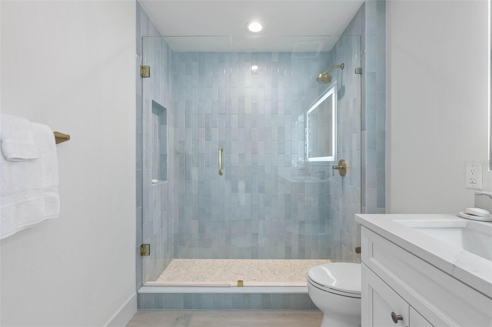 102 Yacht Harbor Dr #270 Property Photo 40