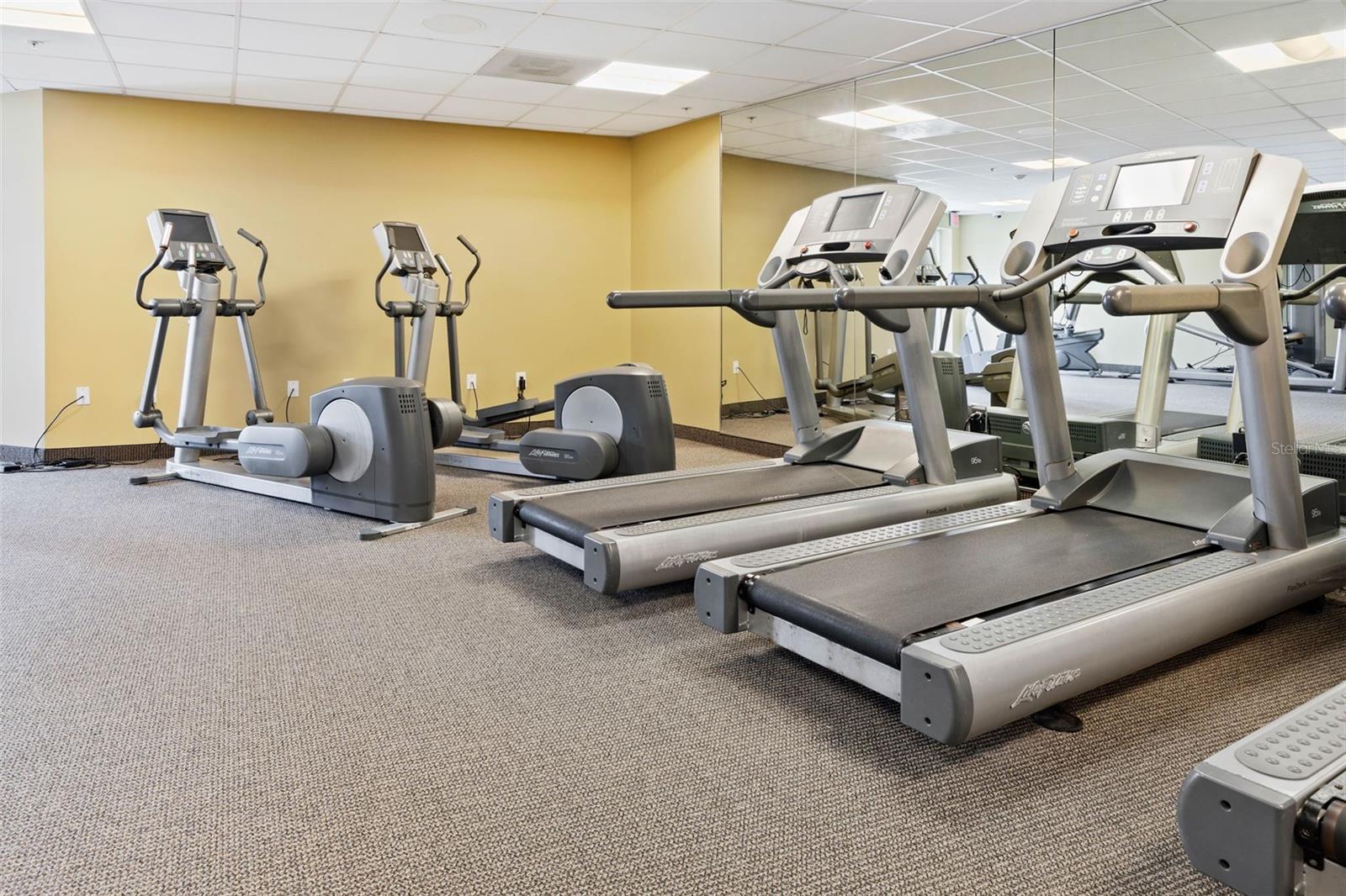 102 Yacht Harbor Dr #270 Property Photo 63