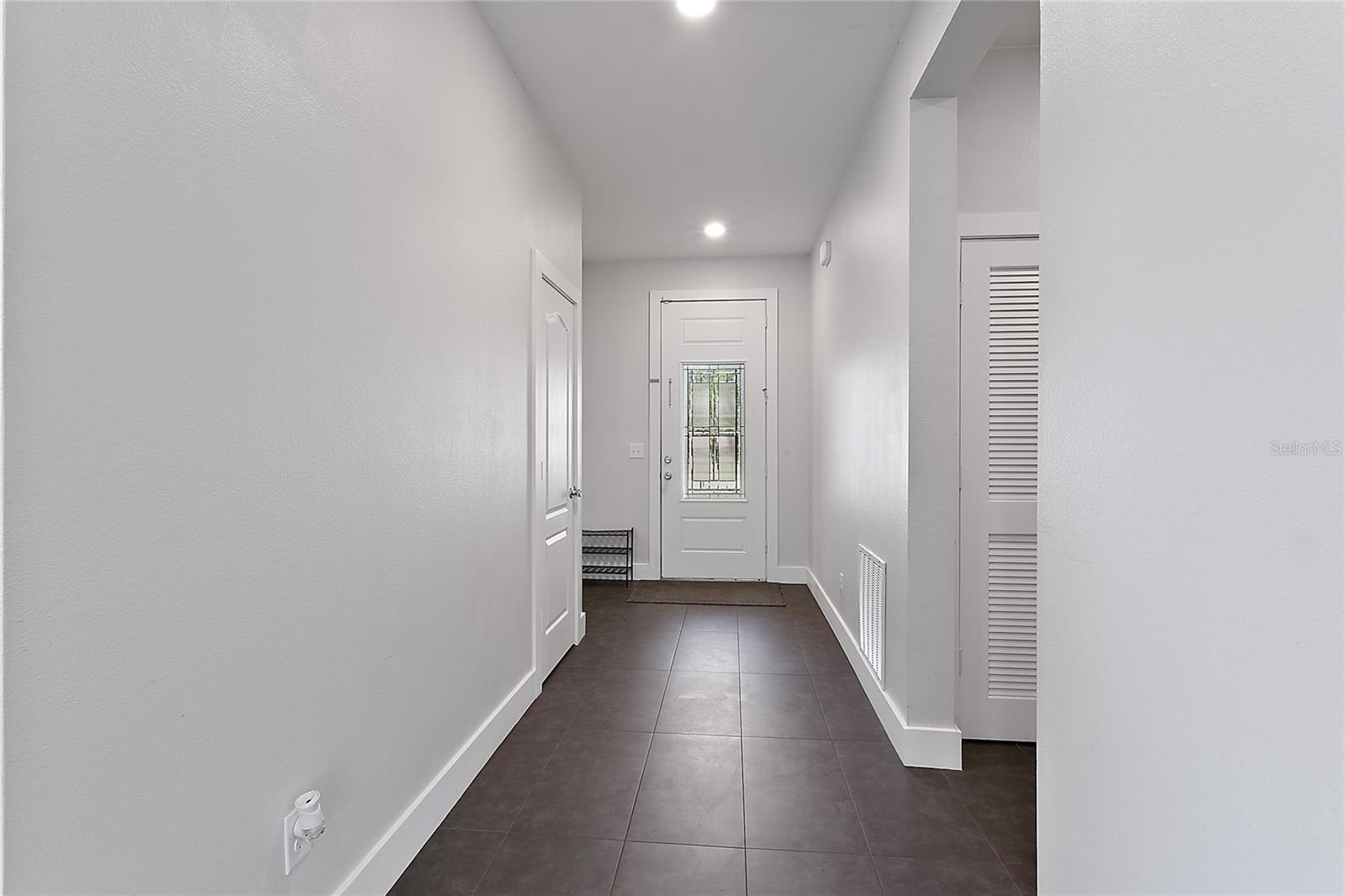 112 Pergola Pl Property Photo 3