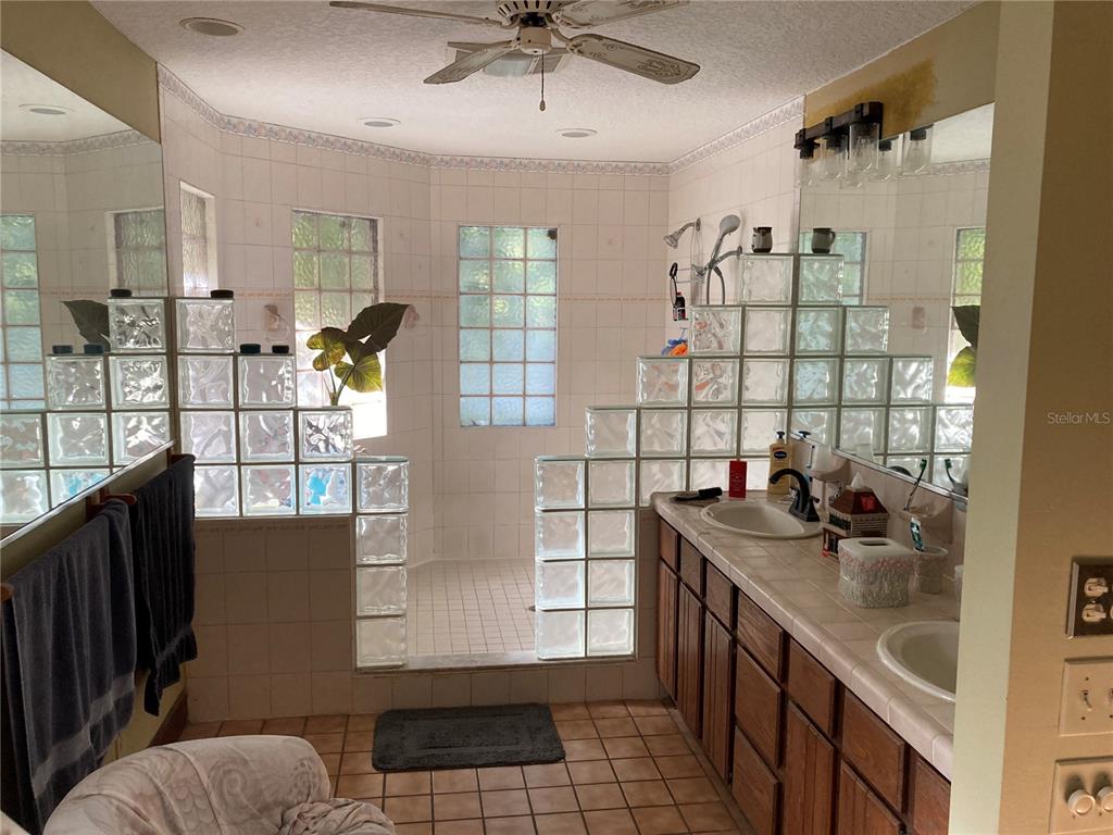2436 Cr 416n Property Photo 16