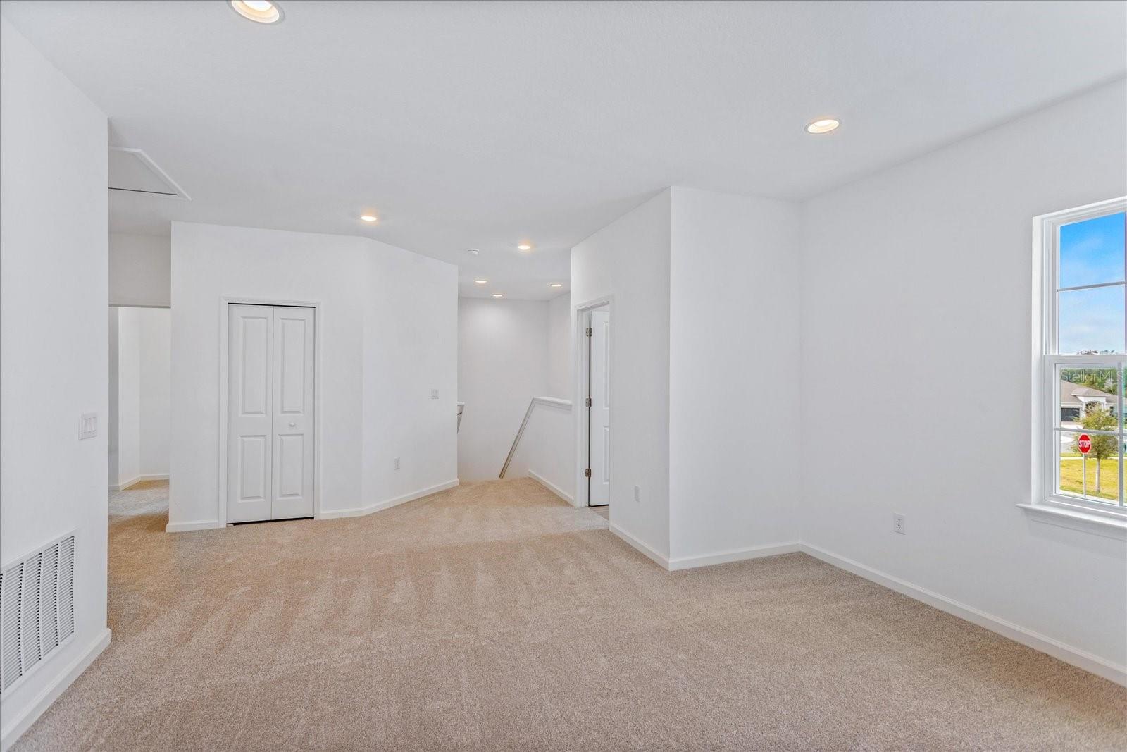 2232 Juniper Berry Dr Property Photo 9