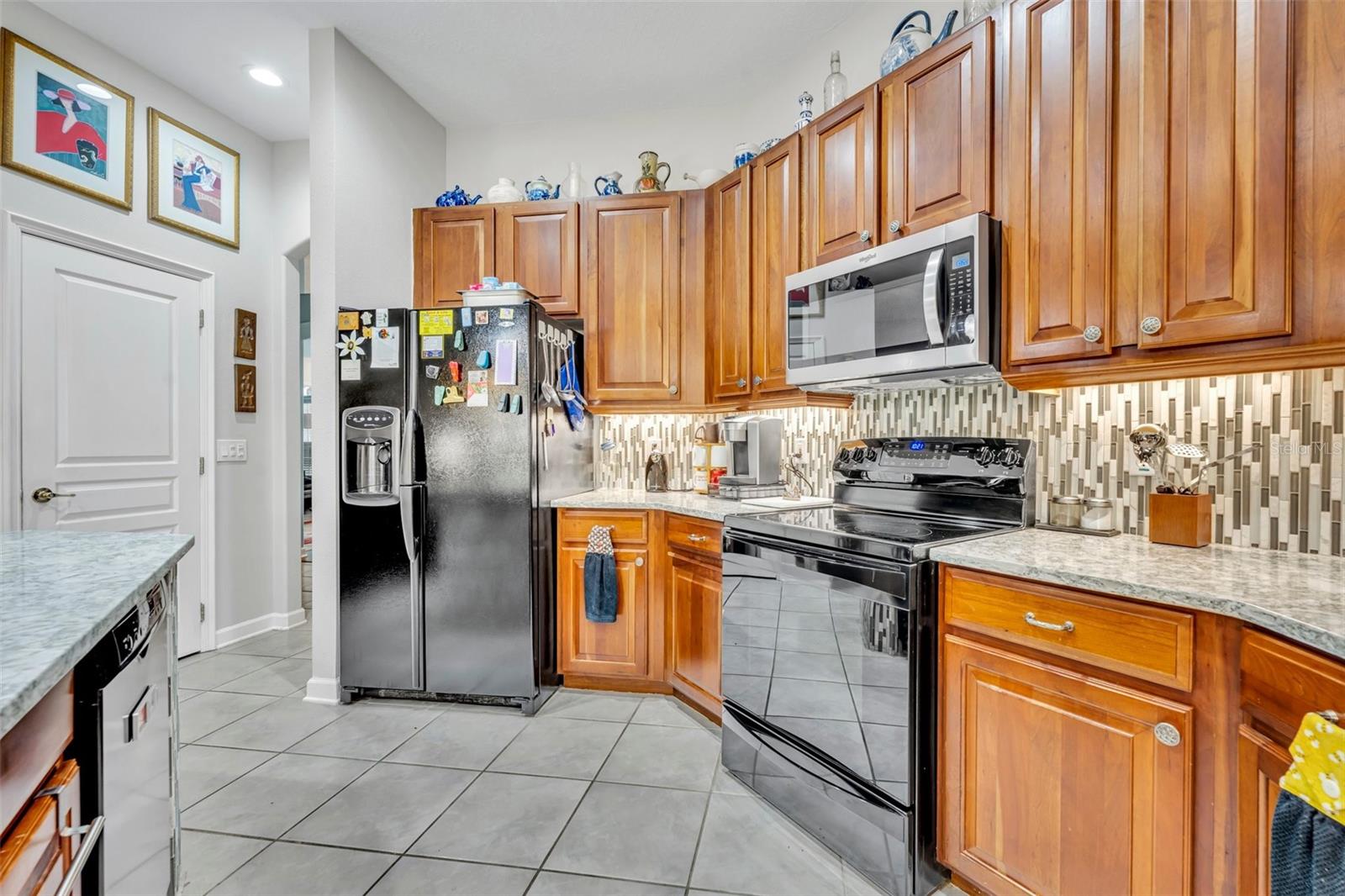 3914 Scarborough Ct Property Photo 14