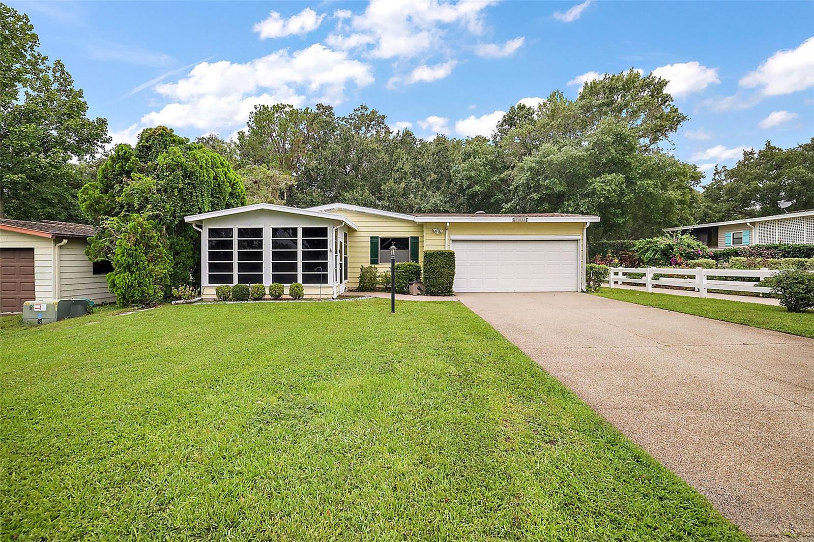 25043 Bellevue Property Photo 1
