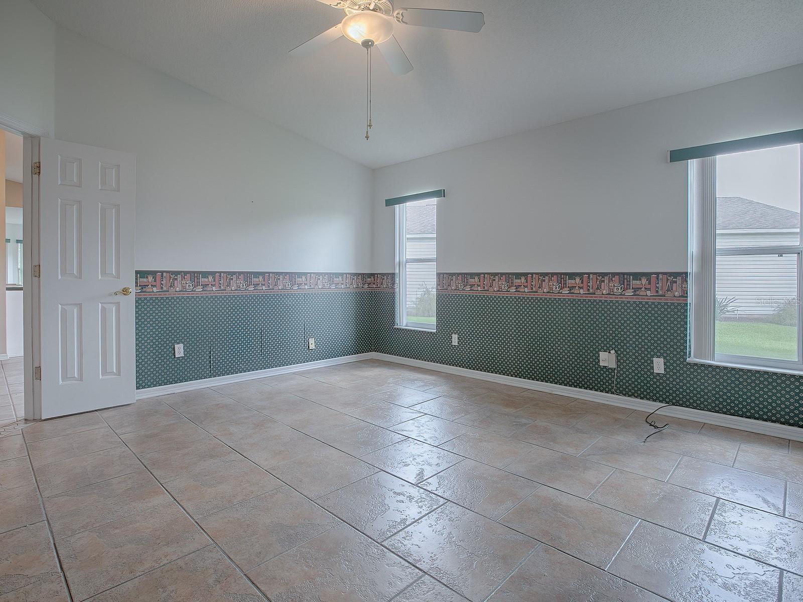 536 Grand Vista Trl Property Photo 38