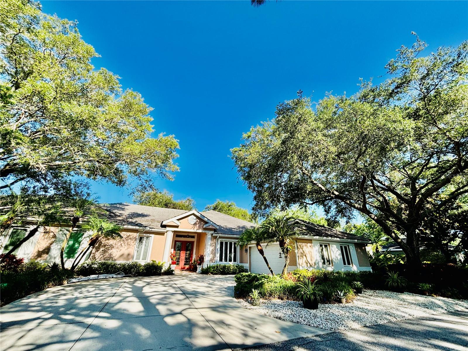 1108 Bayhead Ln Property Photo
